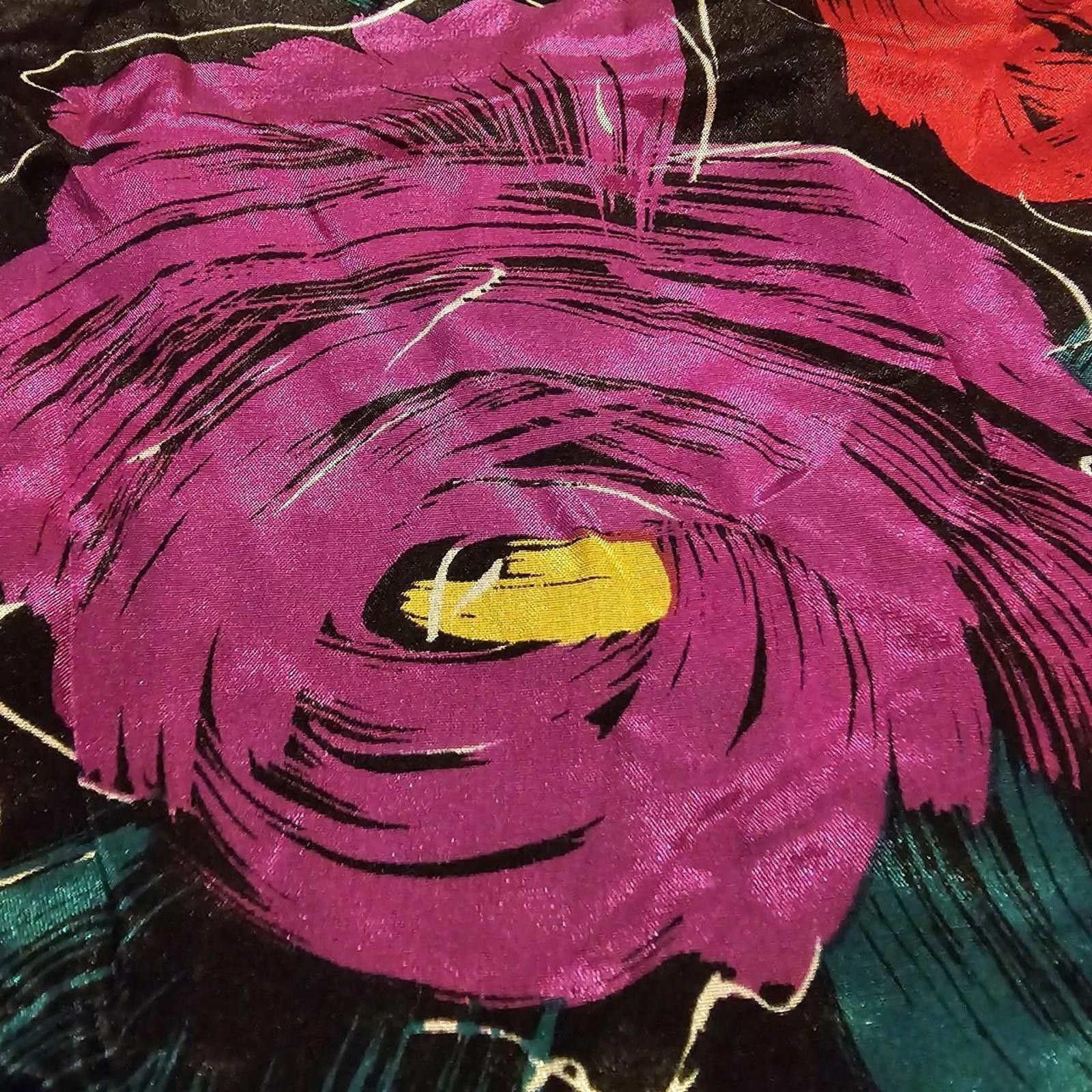 Designer Vintage Silk Floral Scarf Size ONE SIZE - 4 Thumbnail