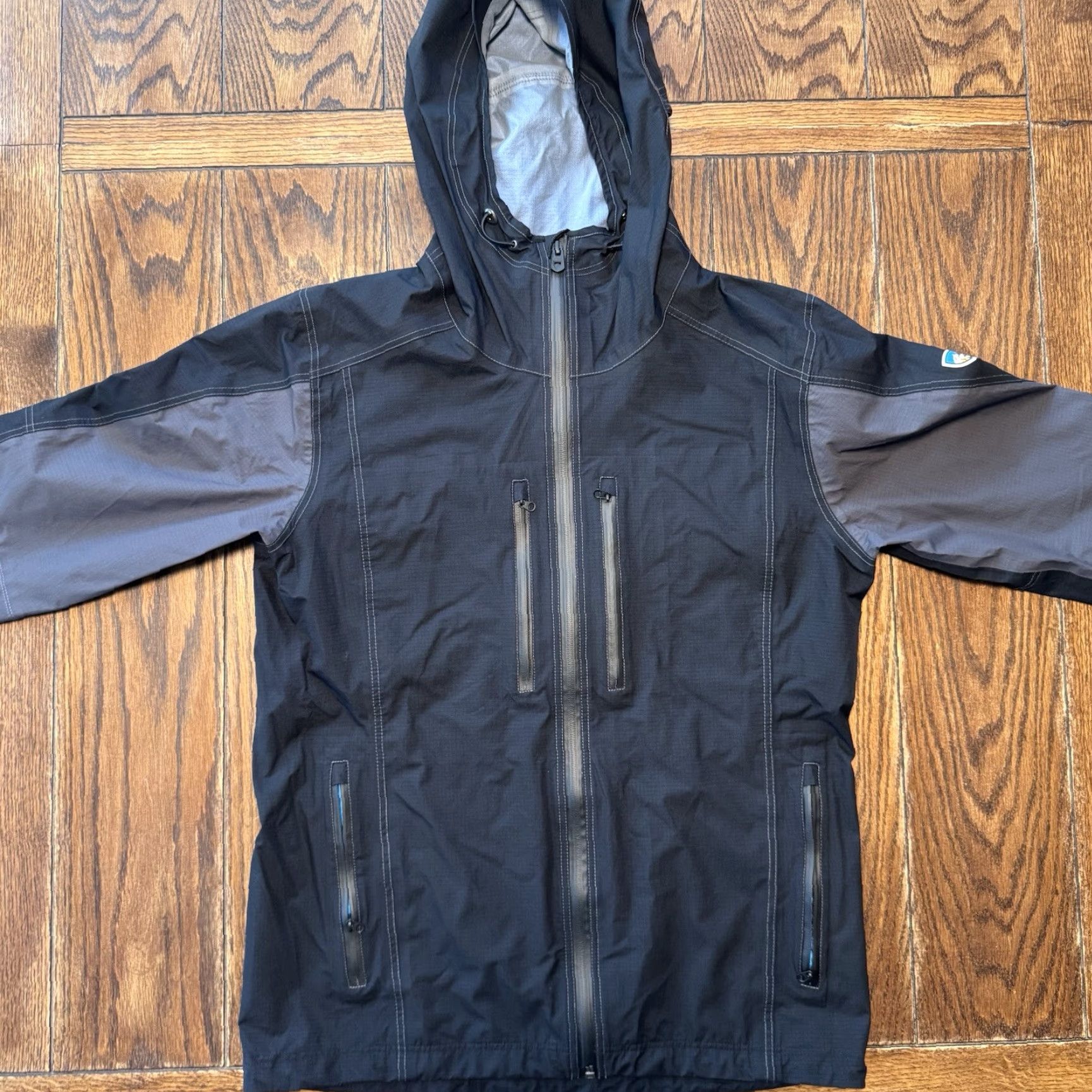 Vintage VINTAGE Kuhl Jacket Mens Small Black Gray Projekt Jetstream Windbreaker Hooded Shirt? Size US S / EU 44-46 / 1 - 2 Thumbnail
