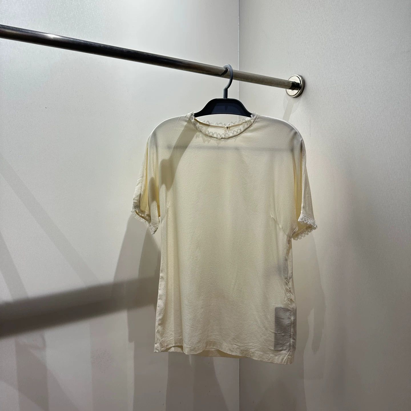 Dolce & Gabbana Dolce Gabbana apr428 lace-silk short-sleeve 36 Size XS / US 0-2 / IT 36-38 - 1 Thumbnail