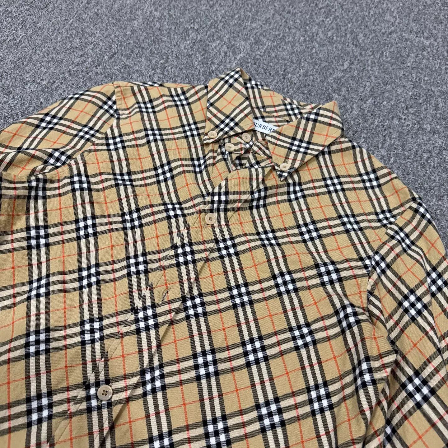 Burberry Burberry Classic Check Long Sleeve Shirt UK4 99N Size XS / US 0-2 / IT 36-38 - 3 Thumbnail