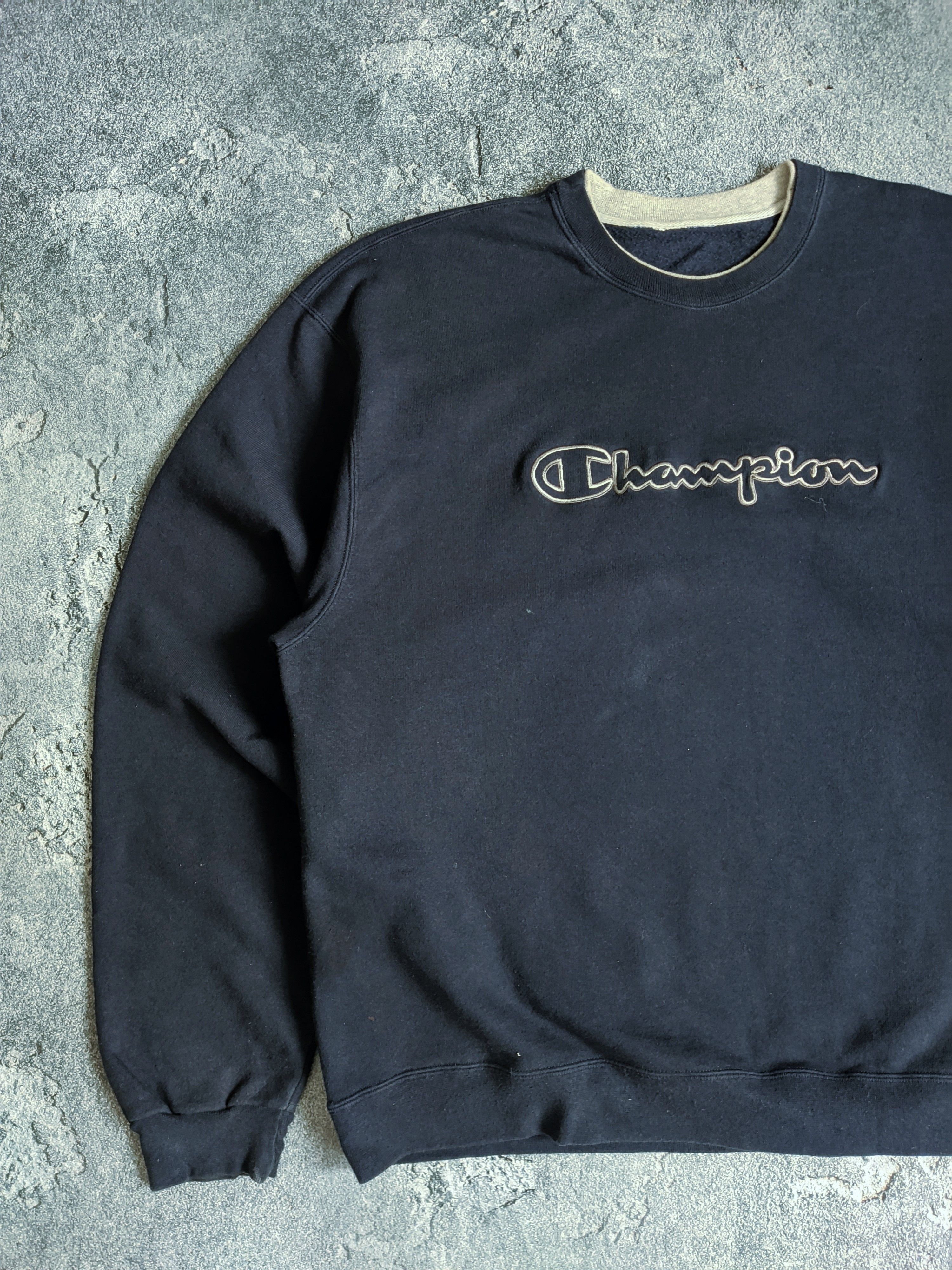 Champion Vintage Champion sweatshirt embroidered logo y2k Size US XL / EU 56 / 4 - 3 Thumbnail