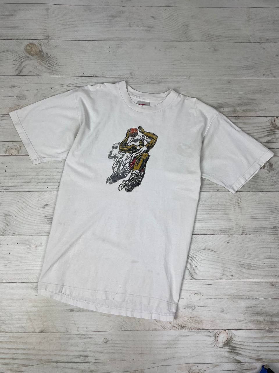 Nike Vintage Nike Basketball 90s T-Shirt Jordan Size US M / EU 48-50 / 2 - 1 Thumbnail