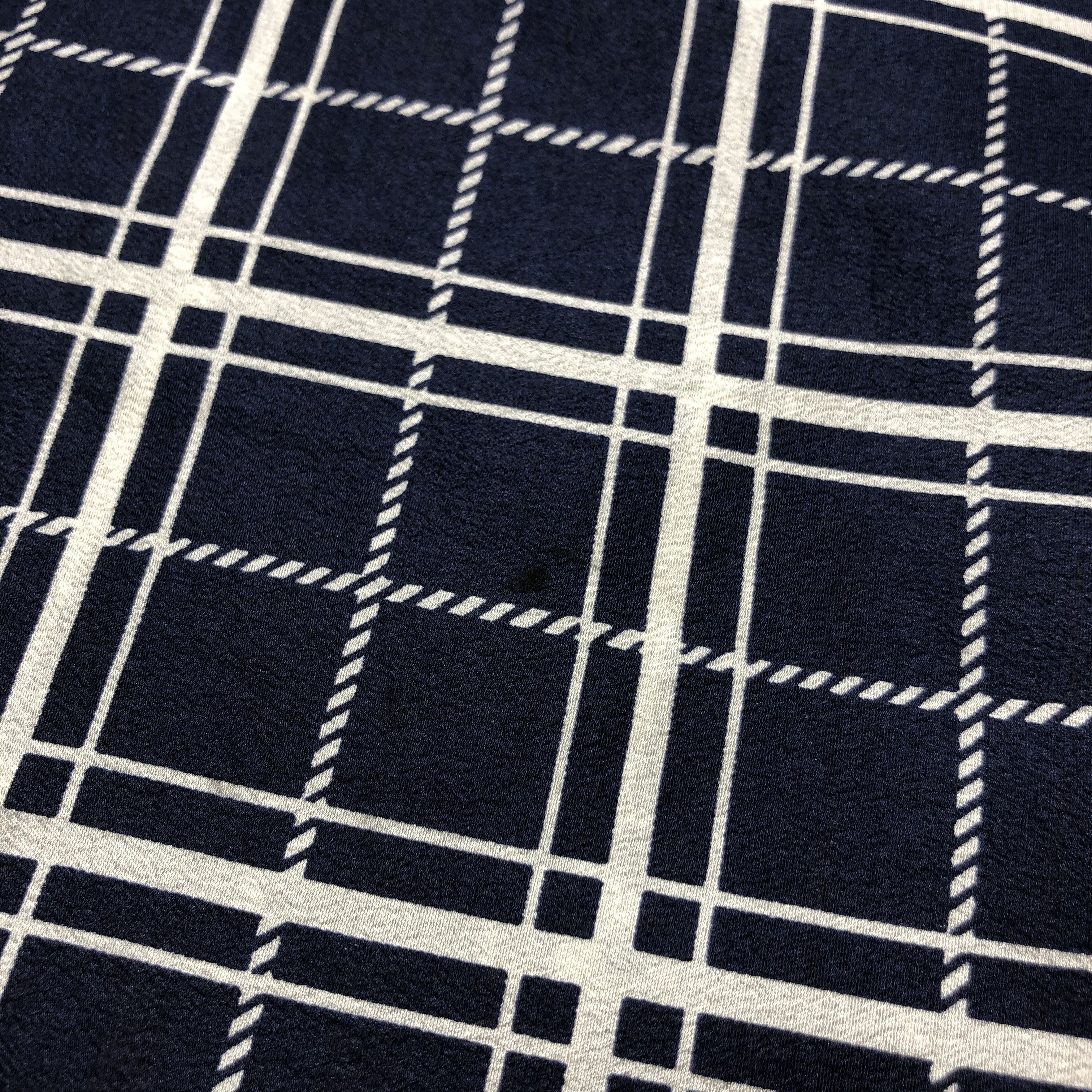 Japanese Brand Checkered Luxury Silk Stole Silk Scarf M1384 Size ONE SIZE - 6 Thumbnail