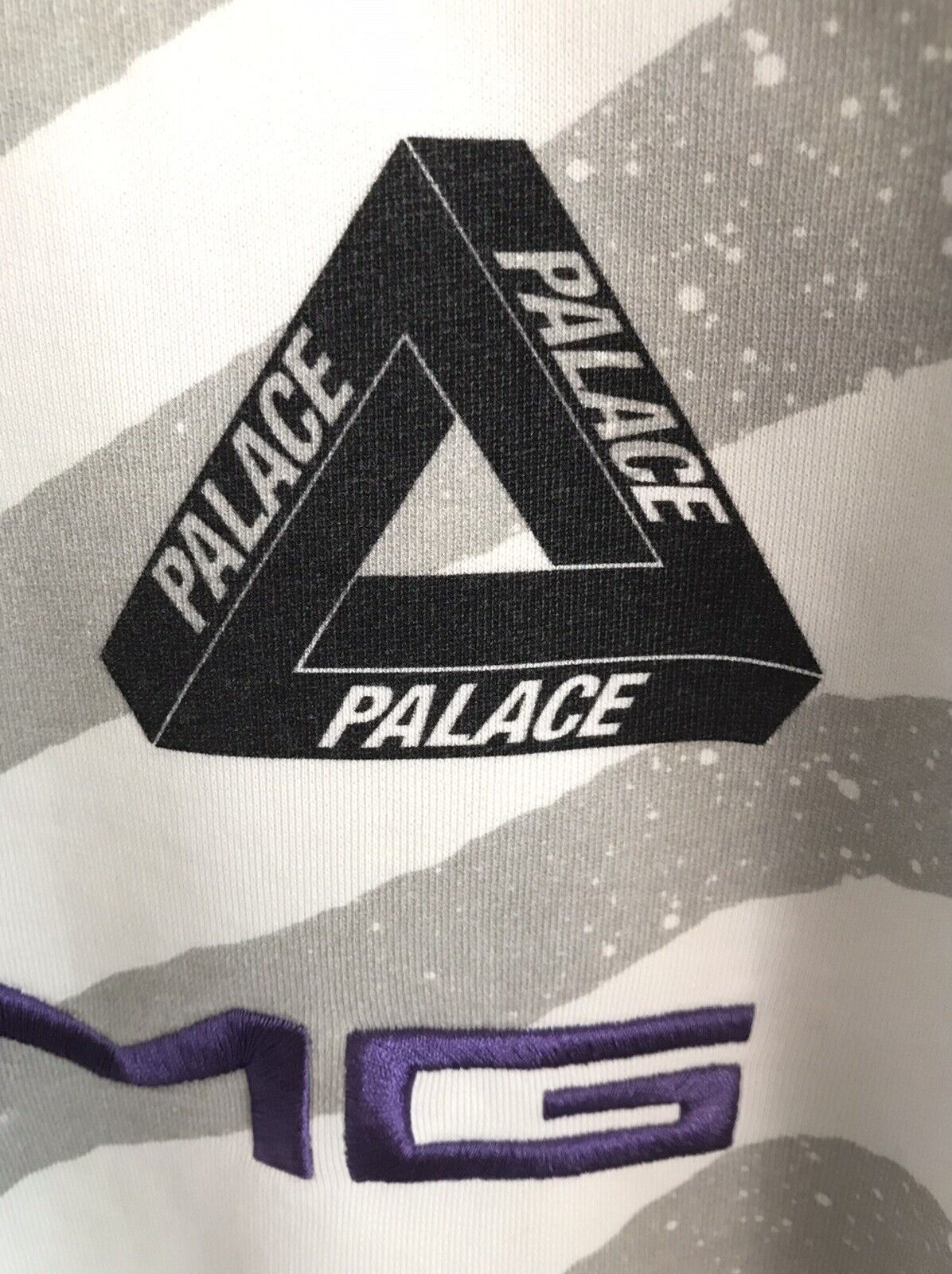 Mercedes-Benz × Palace Palace AMG Technical Crew White Size US XL / EU 56 / 4 - 7 Thumbnail
