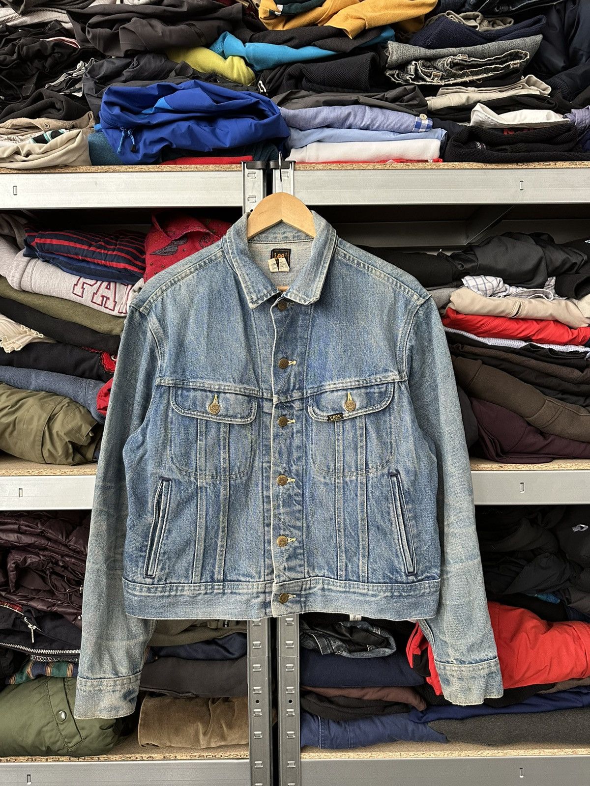 Lee 🚨Crazy Vintage 90s Lee Riders Blue Denim Trucker Jacket USA Size US S / EU 44-46 / 1 - 1 Thumbnail