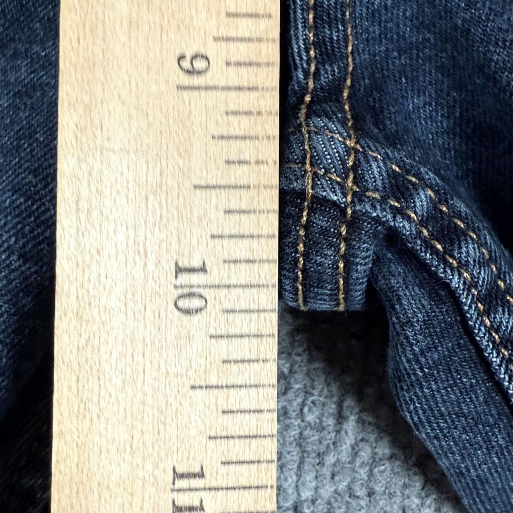H&M H&M Slim Jeans 31x32 Blue Stretch Denim Classic Fit Straight Leg Pants Jeans Mens 31 Slim Regular 31x28.5 Inseam 32 Zip Pockets Cotton Elastane Denim Size US 31 - 6 Thumbnail