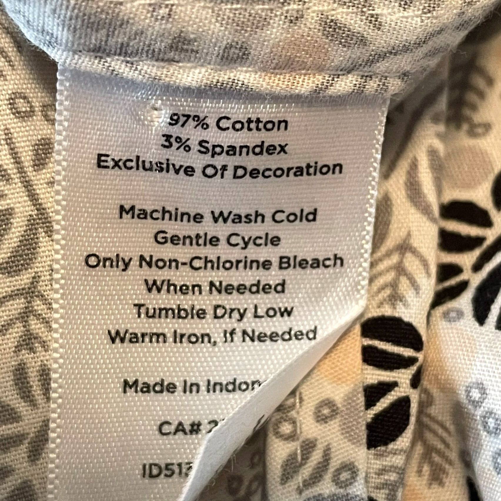 Talbots Talbots Blouse Shirt Womens Size 2 Floral Multicolor Long Sleeve Button Non-Iron Casual Workwear Size XS / US 0-2 / IT 36-38 - 5 Thumbnail