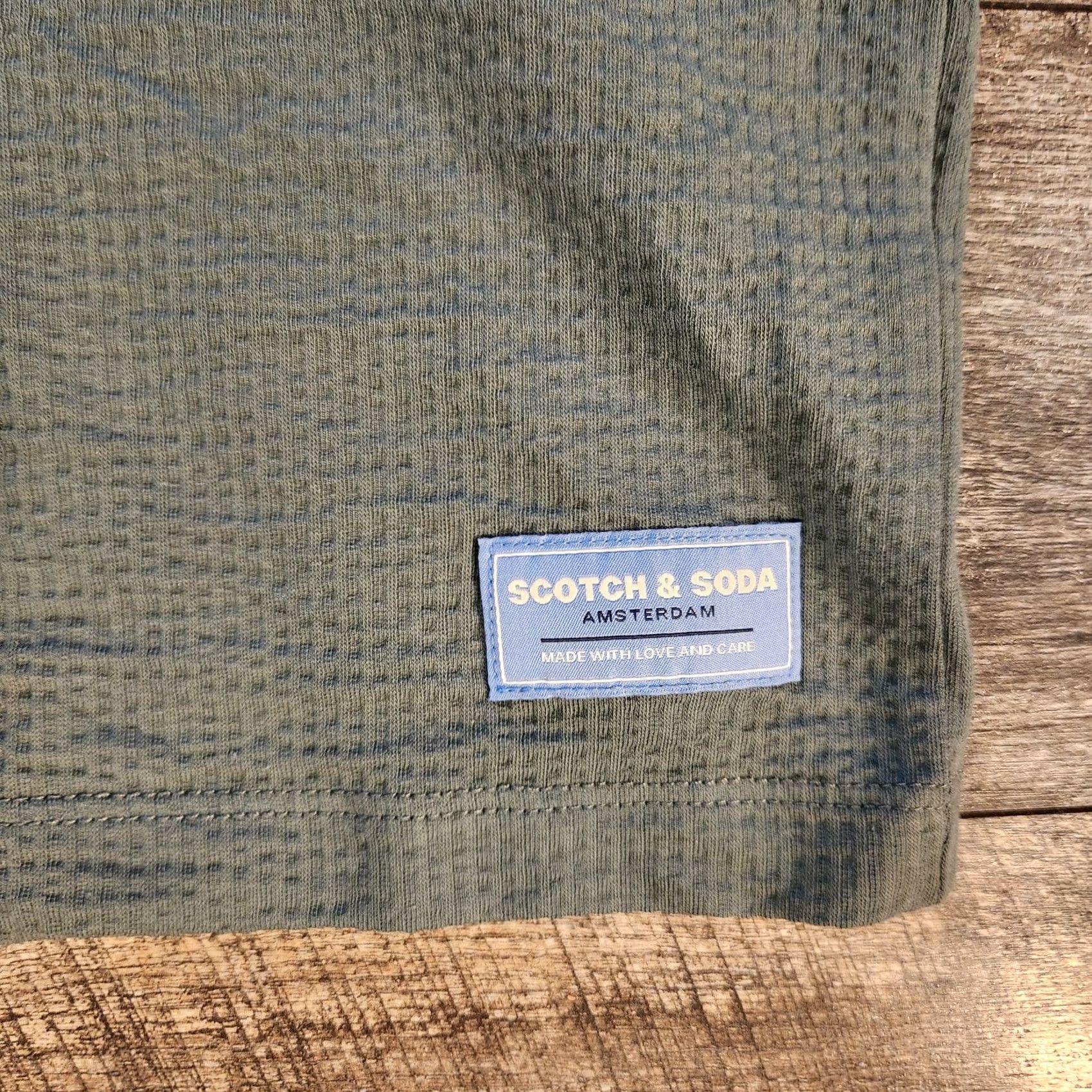 Scotch & Soda Scotch & Soda T Shirt Tee Mens Large Green Textured Knit Crew Neck Short Sleeve Waffle Knit Logo Cotton Spandex Regular Size US L / EU 52-54 / 3 - 2 Thumbnail