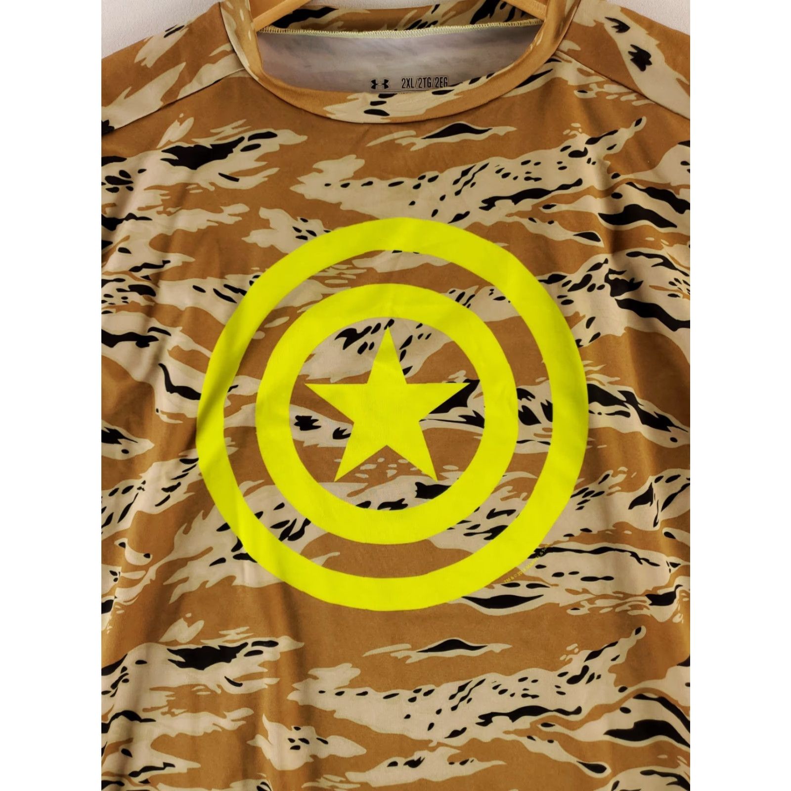 Under Armour Under Armour Heatgear Compression Shirt Captain America Camo Mens XXL T-Shirt Mens XXL Camouflage CapAmerica Size US XXL / EU 58 / 5 - 3 Thumbnail