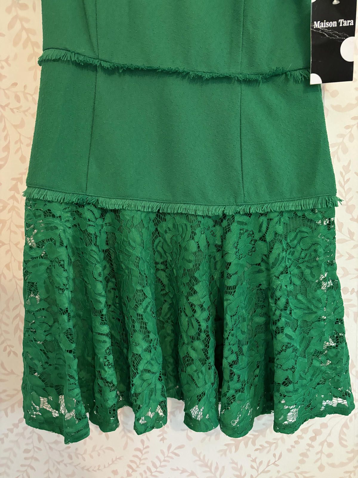 Designer NWT Maison Tara Green Dress with Lace Hem Size L / US 10 / IT 46 - 2 Thumbnail