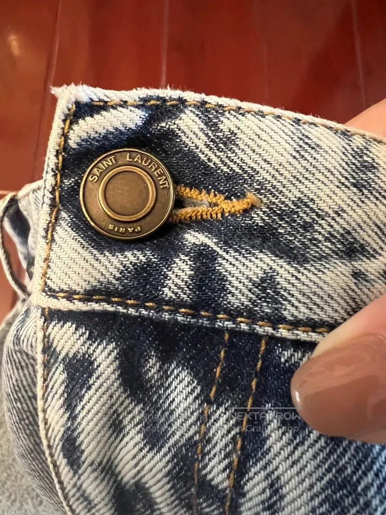 Yves Saint Laurent YSL Men's D30 Denim Jeans. Size US 29 - 4 Thumbnail