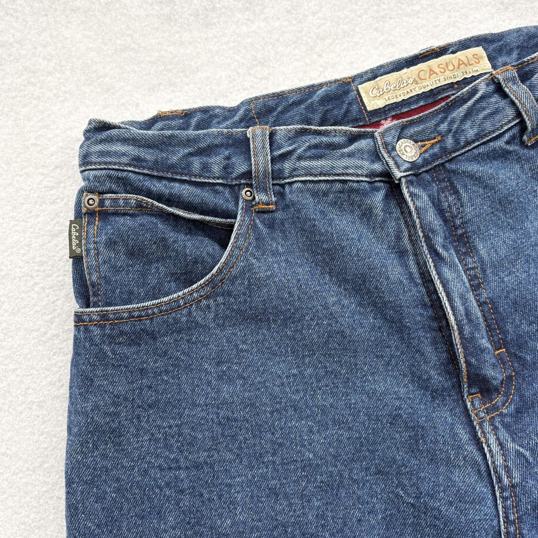 Vintage VINTAGE Cabelas Flannel Lined Jeans Womens 14 Blue Medium Wash Relaxed Denim Winter Work Size 36" / US 14 / IT 50 - 3 Thumbnail