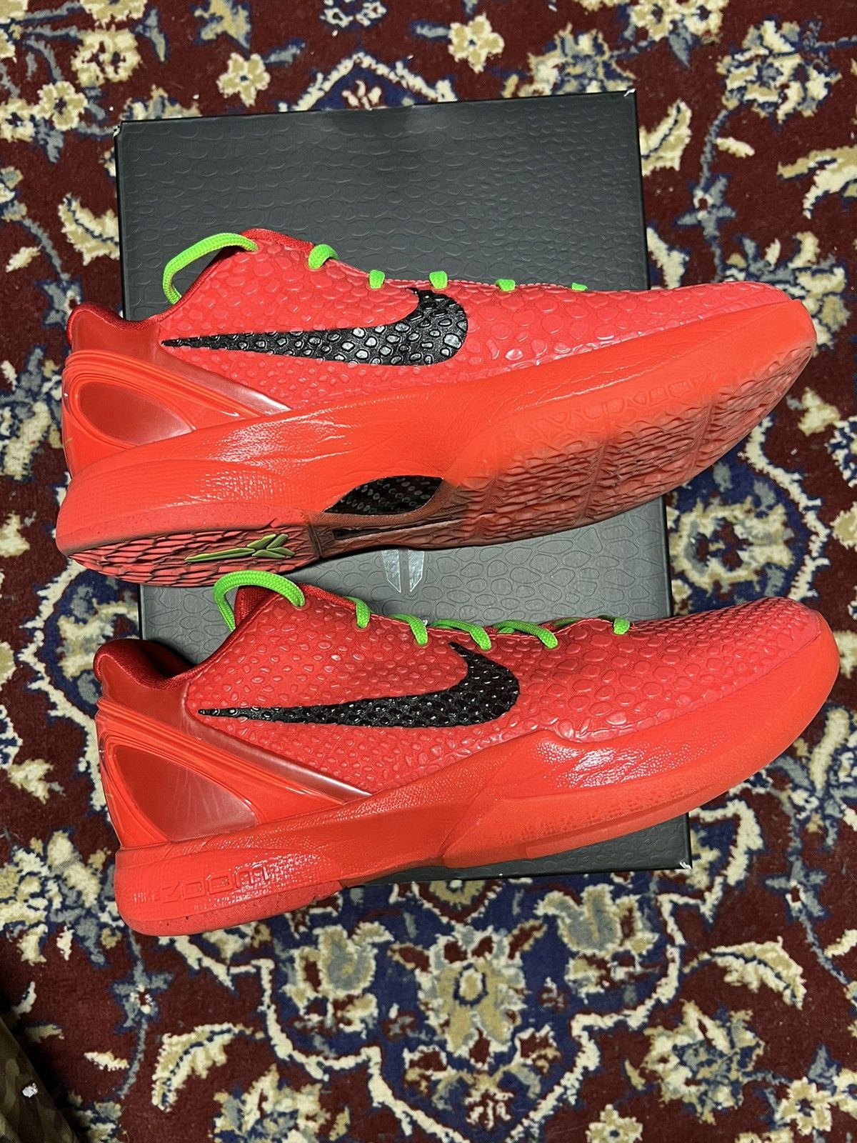 Nike Kobe 6 Protro “ reverse grinches” Size US 8.5 / EU 41-42 - 3 Thumbnail