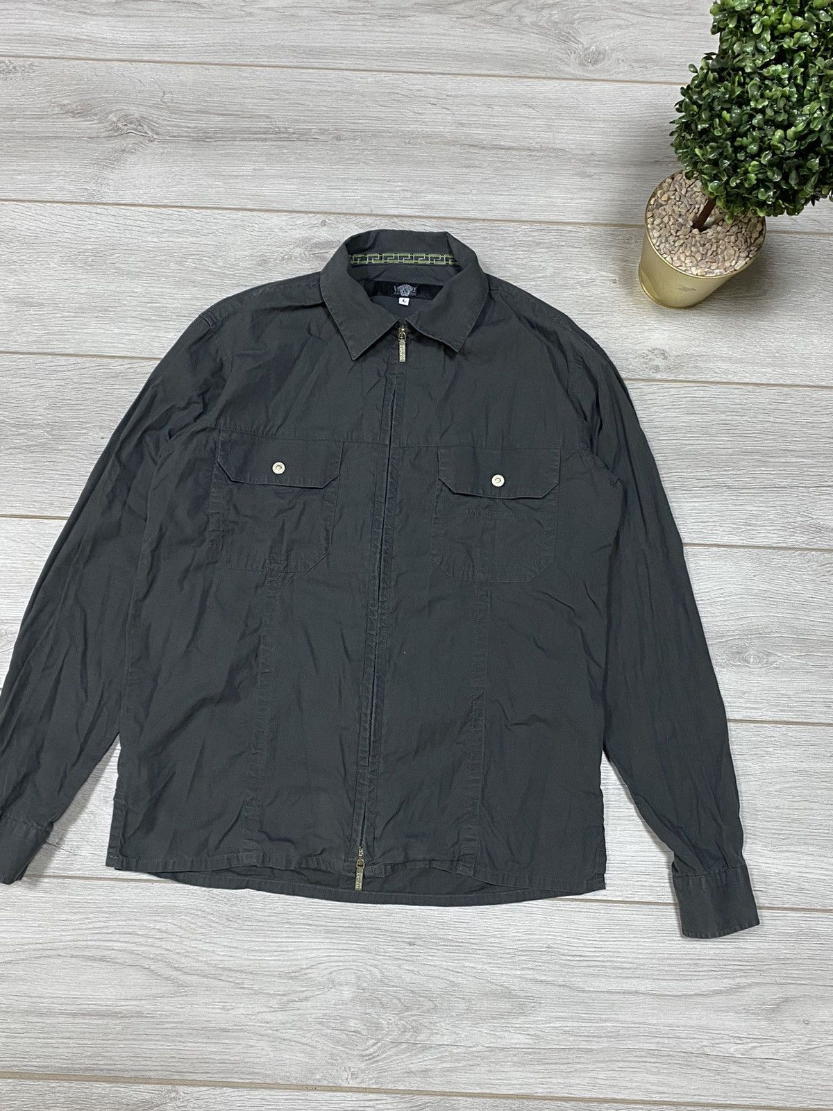 Versace Jeans Couture Versace Italy vintage zip shirt overshot pockets Size US L / EU 52-54 / 3 - 1 Thumbnail