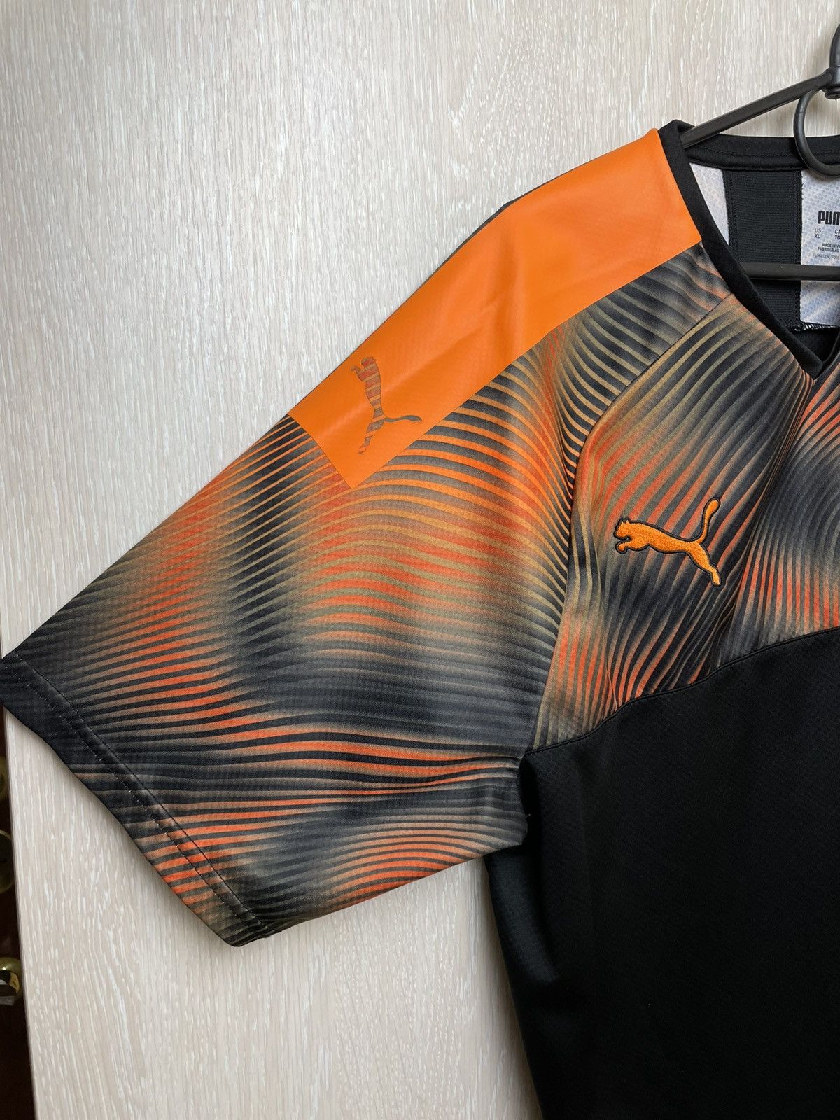 Puma Puma FC Valencia Away Soccer Jersey Football Shirt Size US XL / EU 56 / 4 - 5 Thumbnail