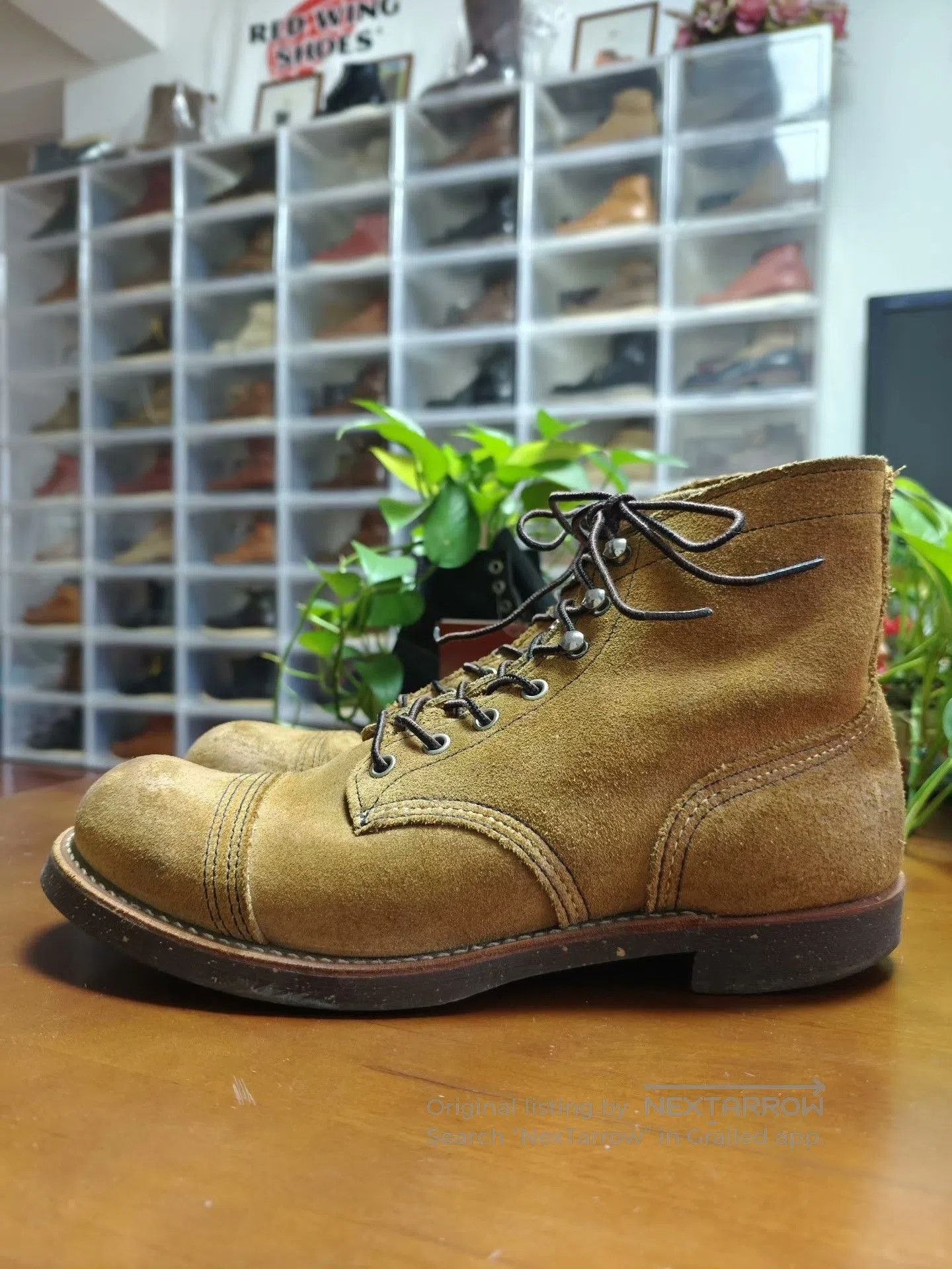 Red Wing Red Wing 8113 Men's Work Boots. Size US 8 / EU 41 - 4 Thumbnail