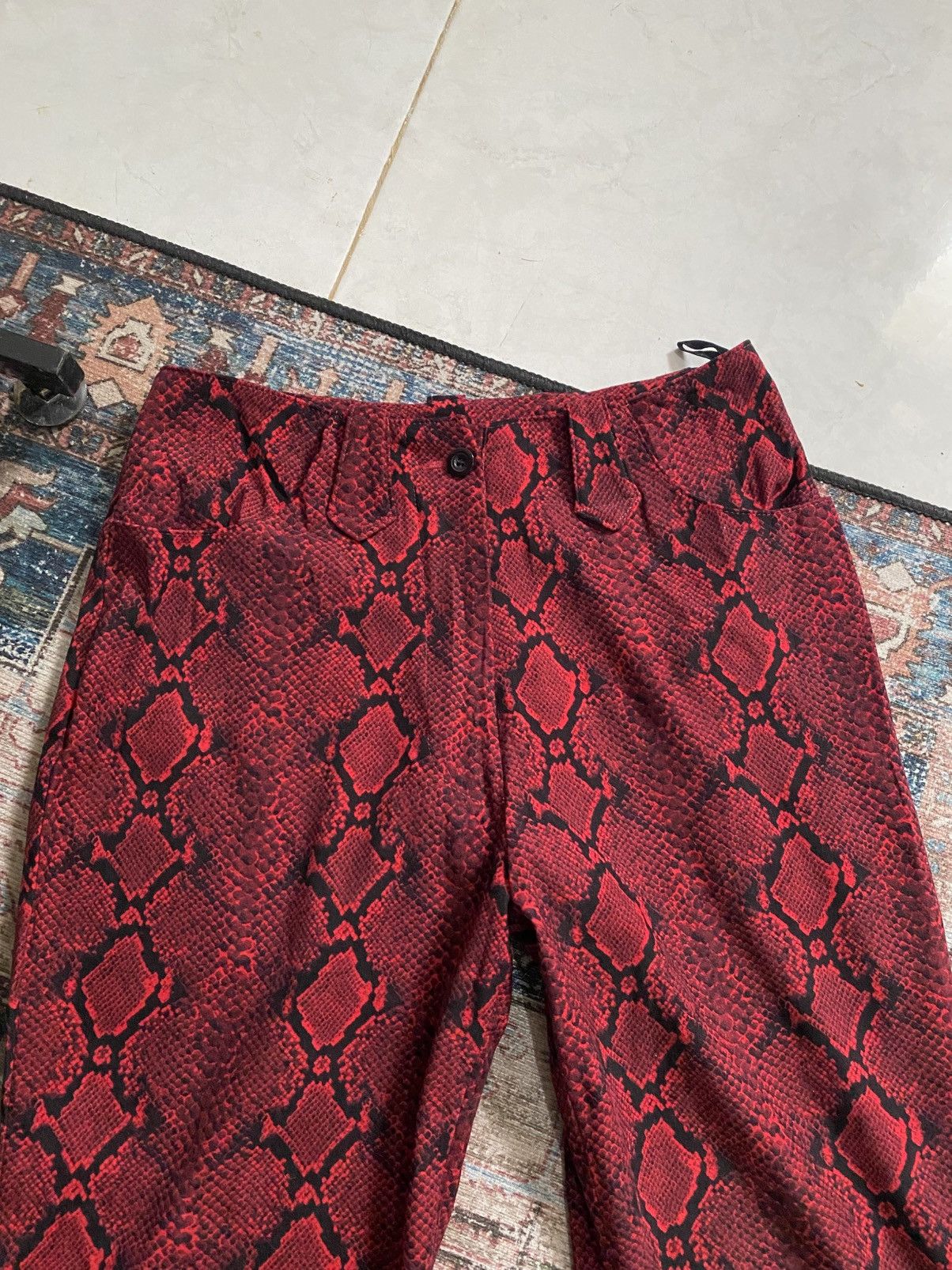If Six Was Nine Red Phyton Bootcut Pants Size 28" / US 6 / IT 42 - 3 Thumbnail