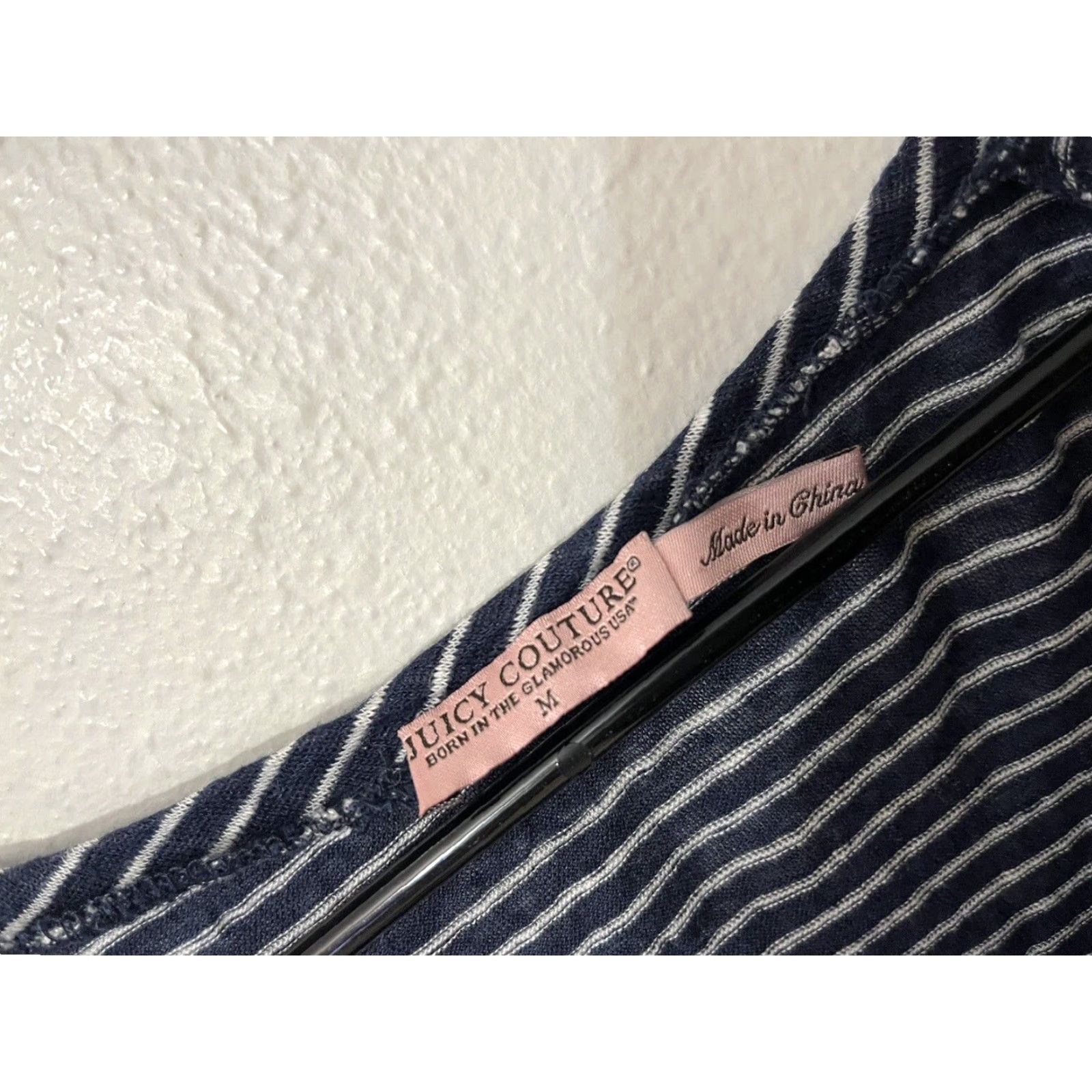 Juicy Couture JUICY COUTURE Women's Medium Multi-Color Striped Blouse T-Shirt, Short Sleeve, Casual Size M / US 6-8 / IT 42-44 - 2 Thumbnail