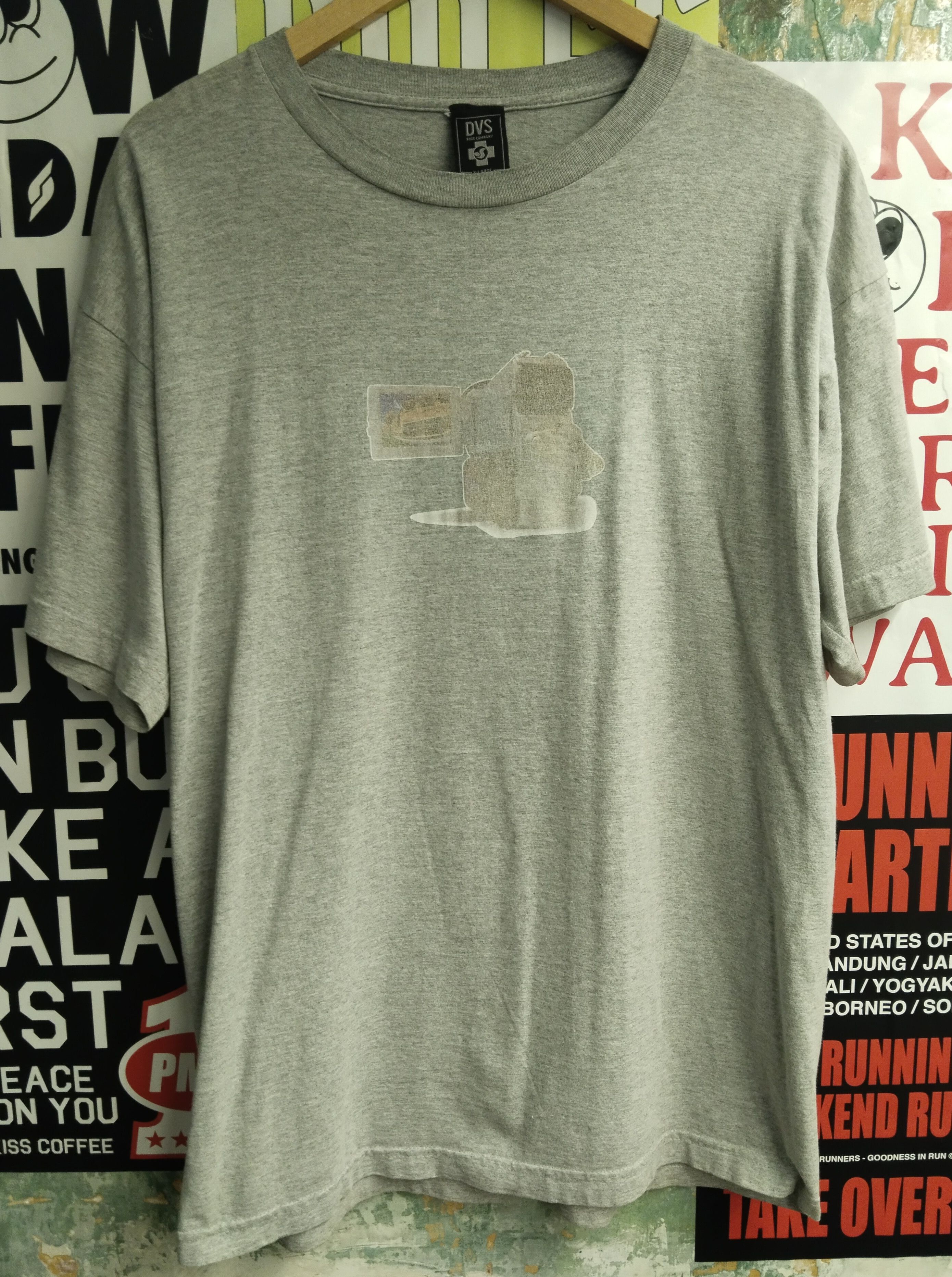 image of Vintage Dvs Skate Shoe T Shirt in Grey, Men's (Size XL)