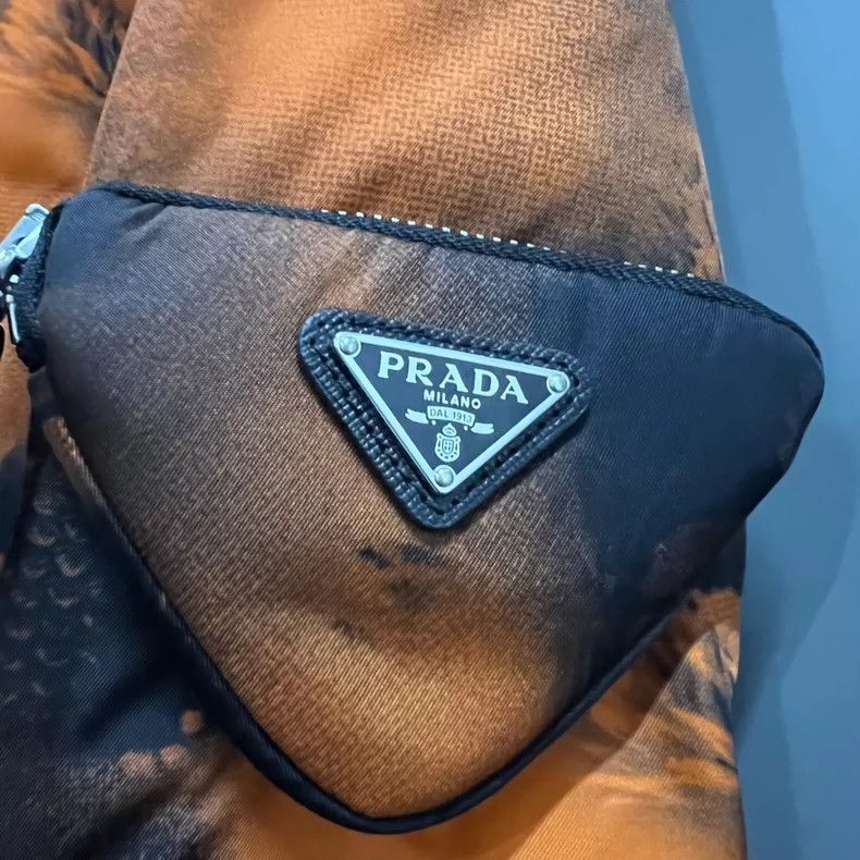 Prada Prada Urban pattern pocket triangle jacket 2502-Nextarrow Size US M / EU 48-50 / 2 - 5 Thumbnail