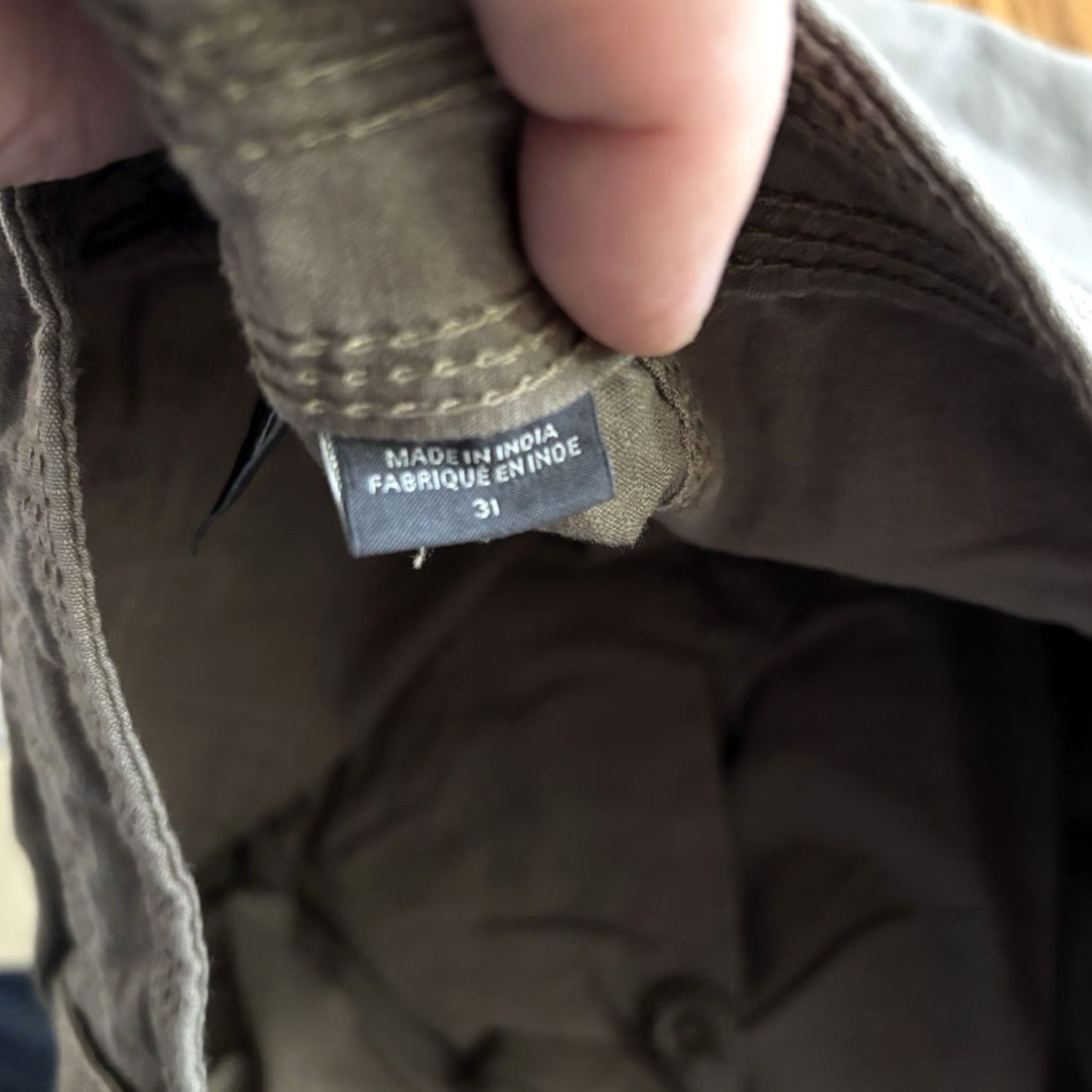 Armani Exchange Armani Exchange AX Cargo Short Men 34 Brown Cargo Pocket Ripstop Zip Button Flat Front Mid Rise Casual Regular Size US 34 / EU 50 - 7 Thumbnail