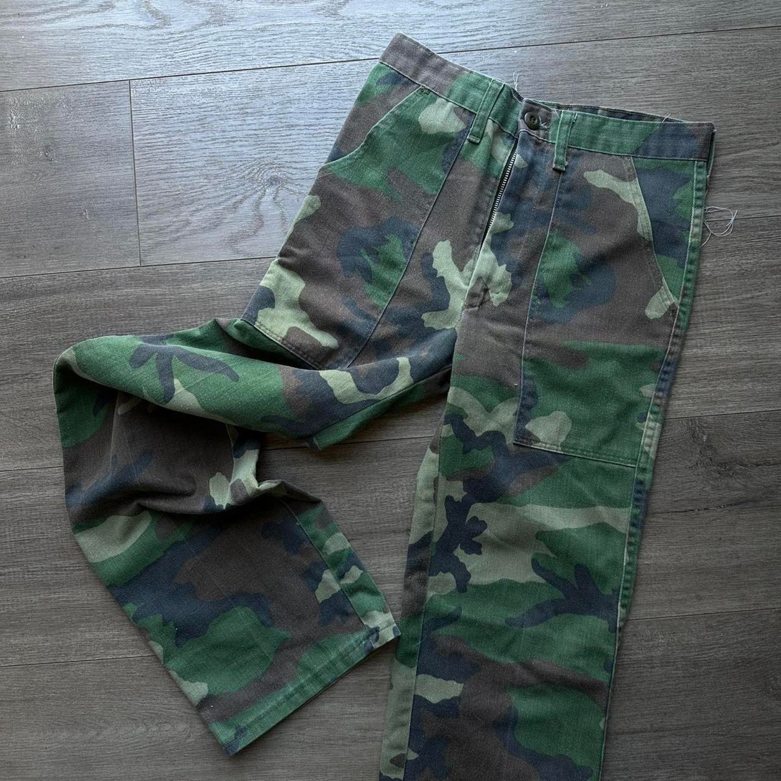 Vintage Vintage 80s OG 107 Camo Slim Flare Military Army Cotton Pant Size US 27 - 2 Thumbnail