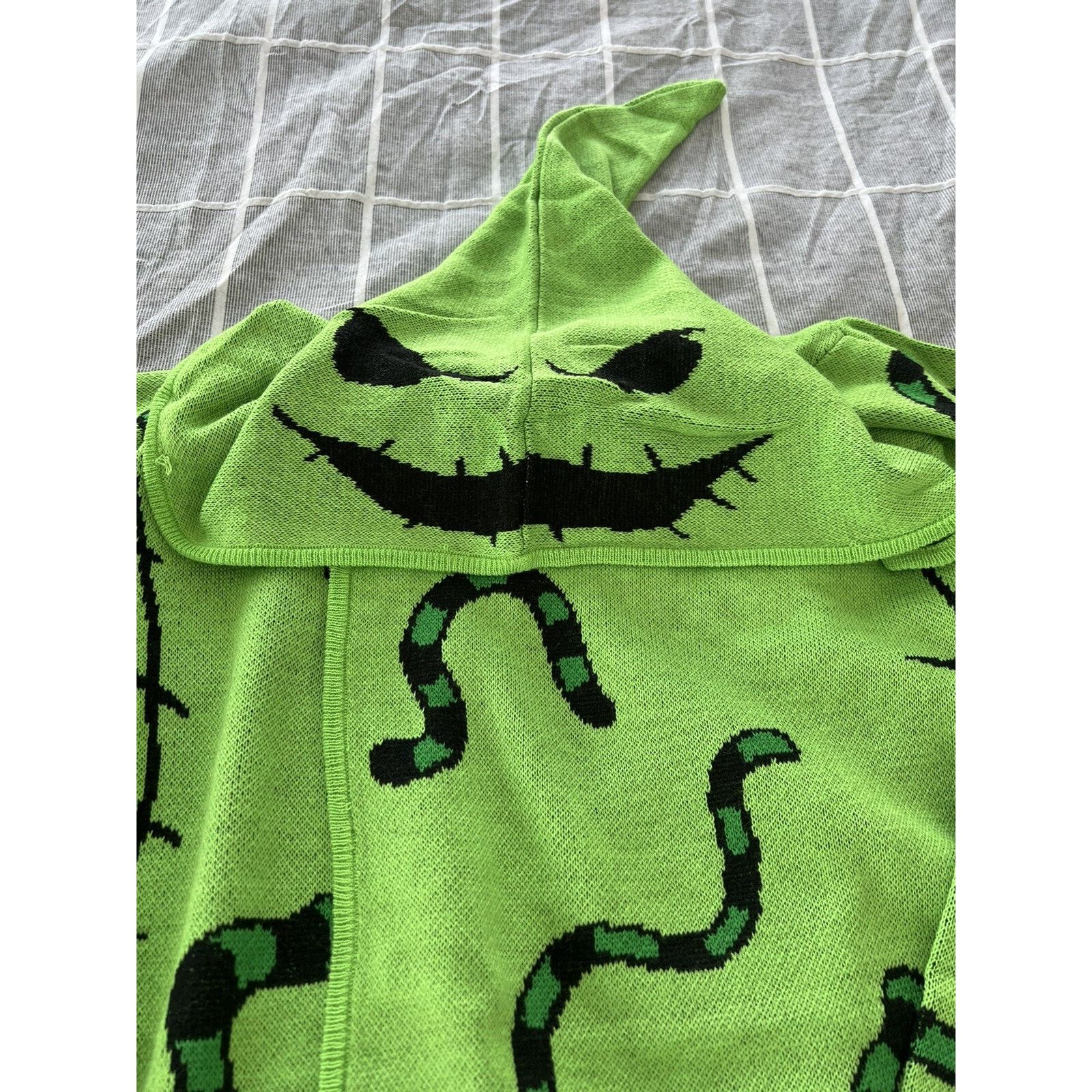 Disney Disney NBC Oogie Boogie Cardigan Medium NWT!! Size M / US 6-8 / IT 42-44 - 3 Thumbnail