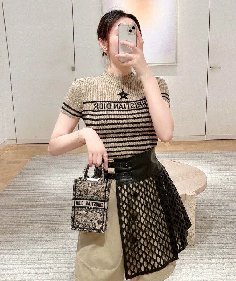 Dior Dior Dark brown striped letter inlaid cotton round-neck sh Size XS / US 0-2 / IT 36-38 - 8 Thumbnail