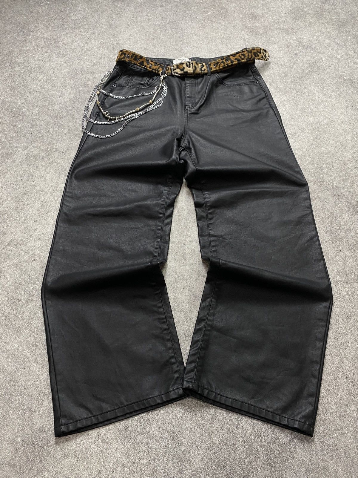 If Six Was Nine × Japanese Brand × Le Grande Bleu (L.G.B.) 2000s Triple J Leather Wideleg Pants Size US 32 / EU 48 - 1 Thumbnail