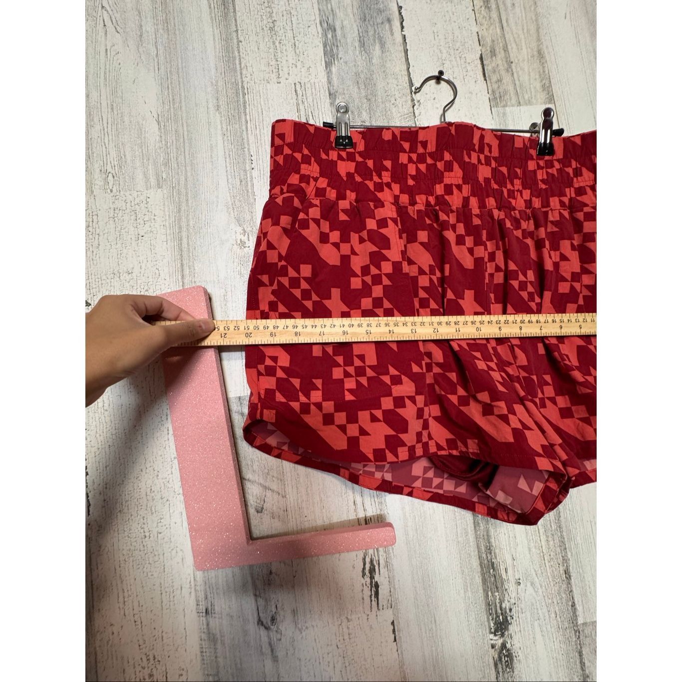 Other JoyLab Red Geometric Running Shorts Women’s XL High Waist Ac Size 38" / US 16 / IT 52 - 15 Thumbnail