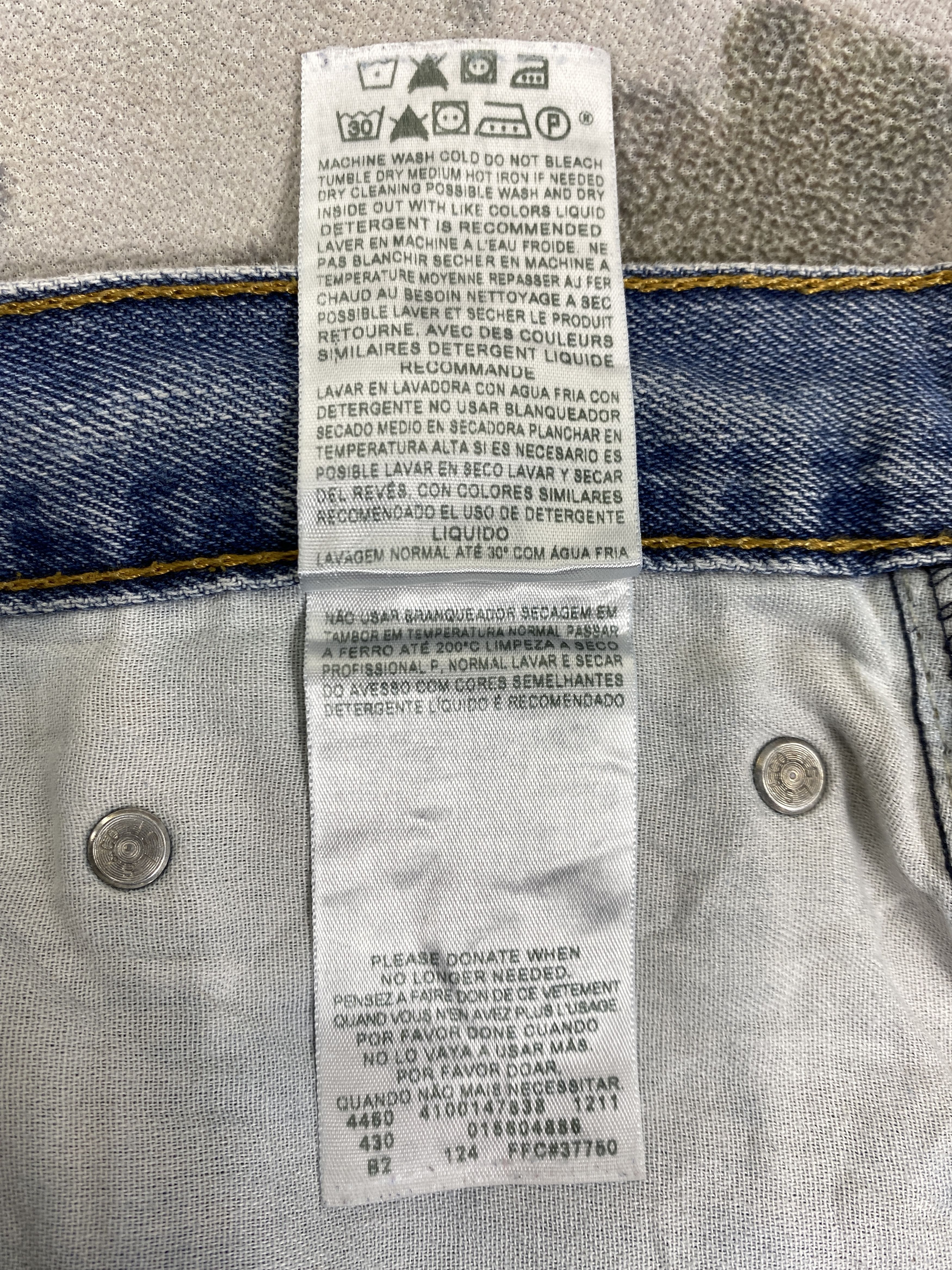 Levi's Vintage Levi's Pale Blue 35 x 35.5 Denim -JN304 Size US 35 - 10 Thumbnail