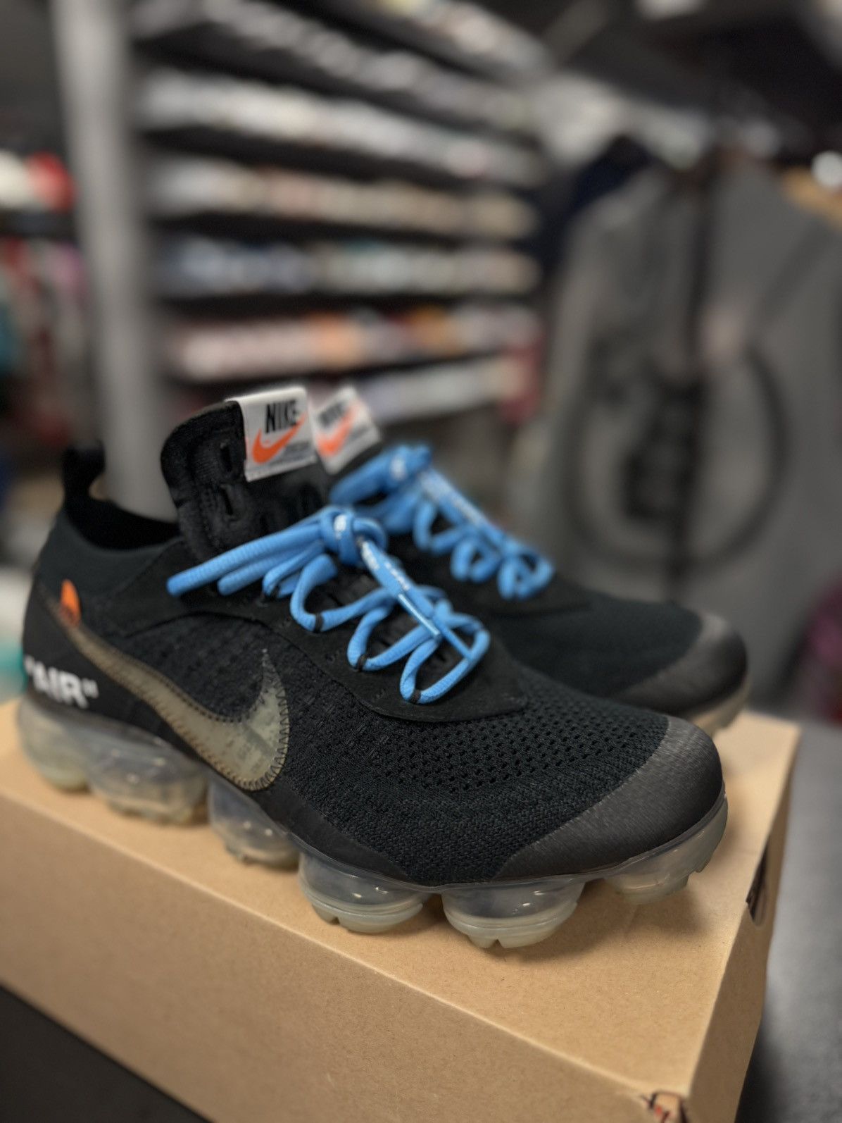Off-White Nike Off White Vapormax Size 9.5 VNDS Size US 9.5 / EU 42-43 - 18 Thumbnail