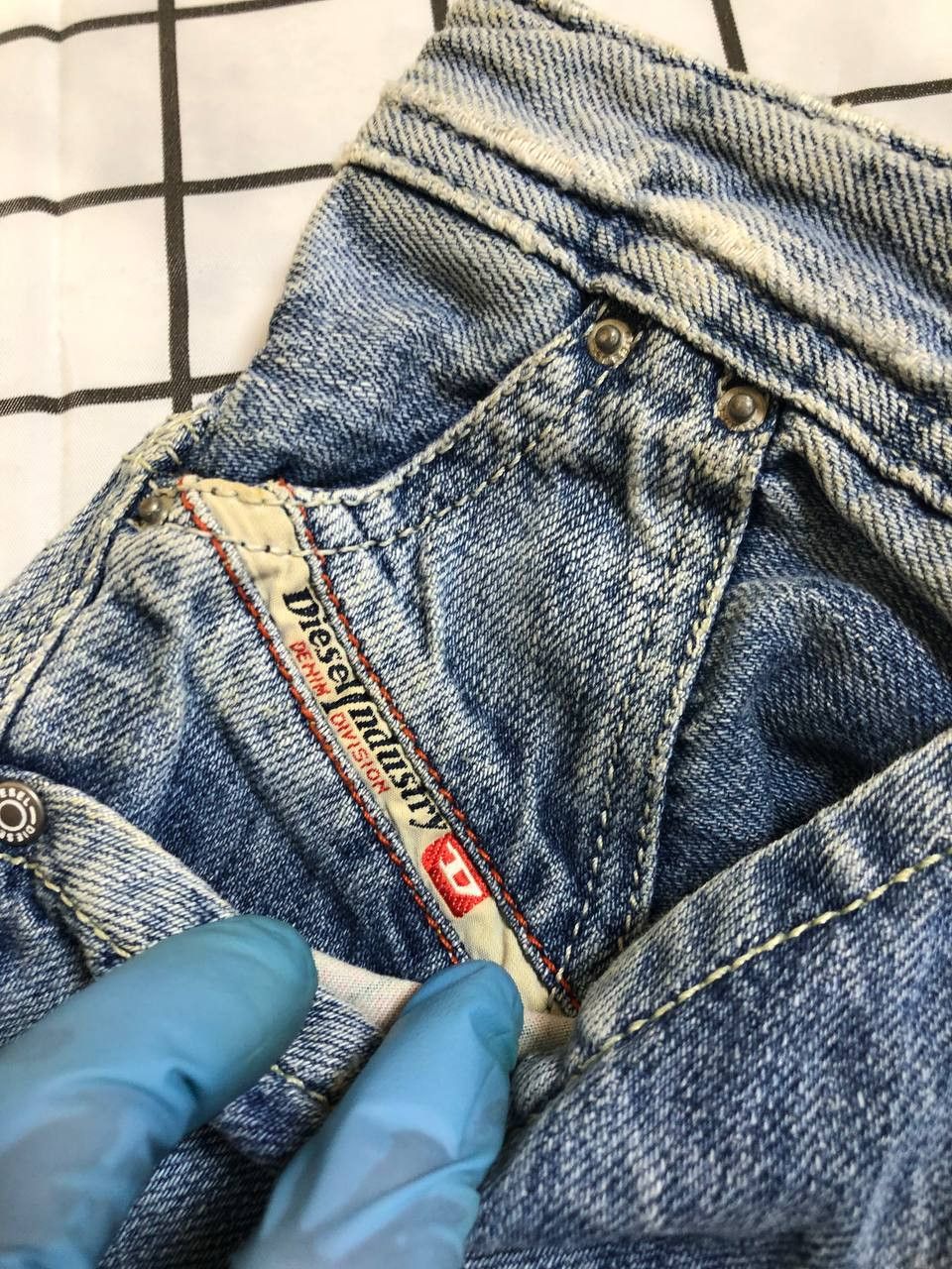 Diesel Diesel Jeans Mens Braddo Denim Straight Distressed Size US 30 / EU 46 - 8 Thumbnail