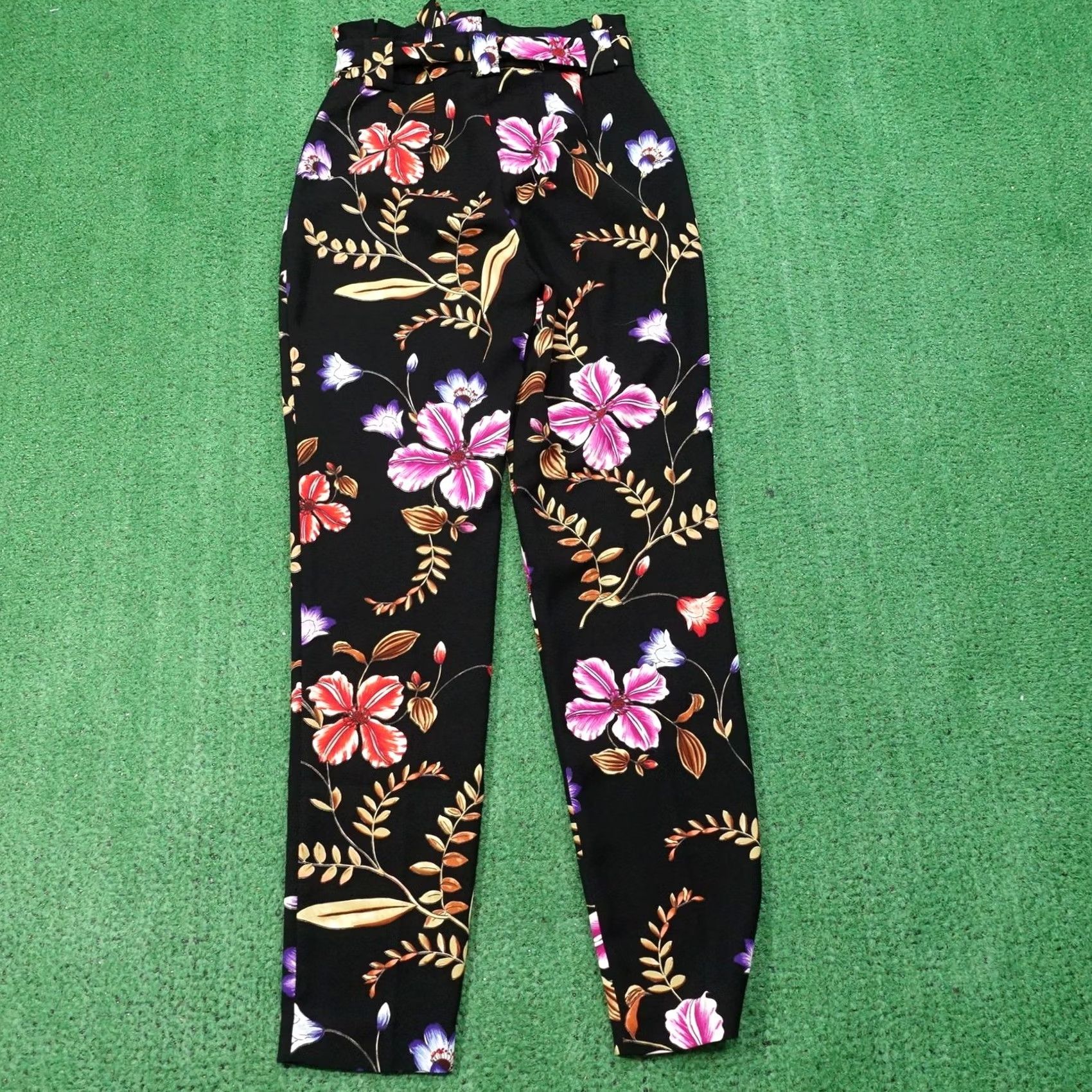 Express Express Pants Womens 00L Black Paperbag High Rise Belted Crepe Floral Ankle Size 24" / US 00 / IT 34 - 4 Thumbnail