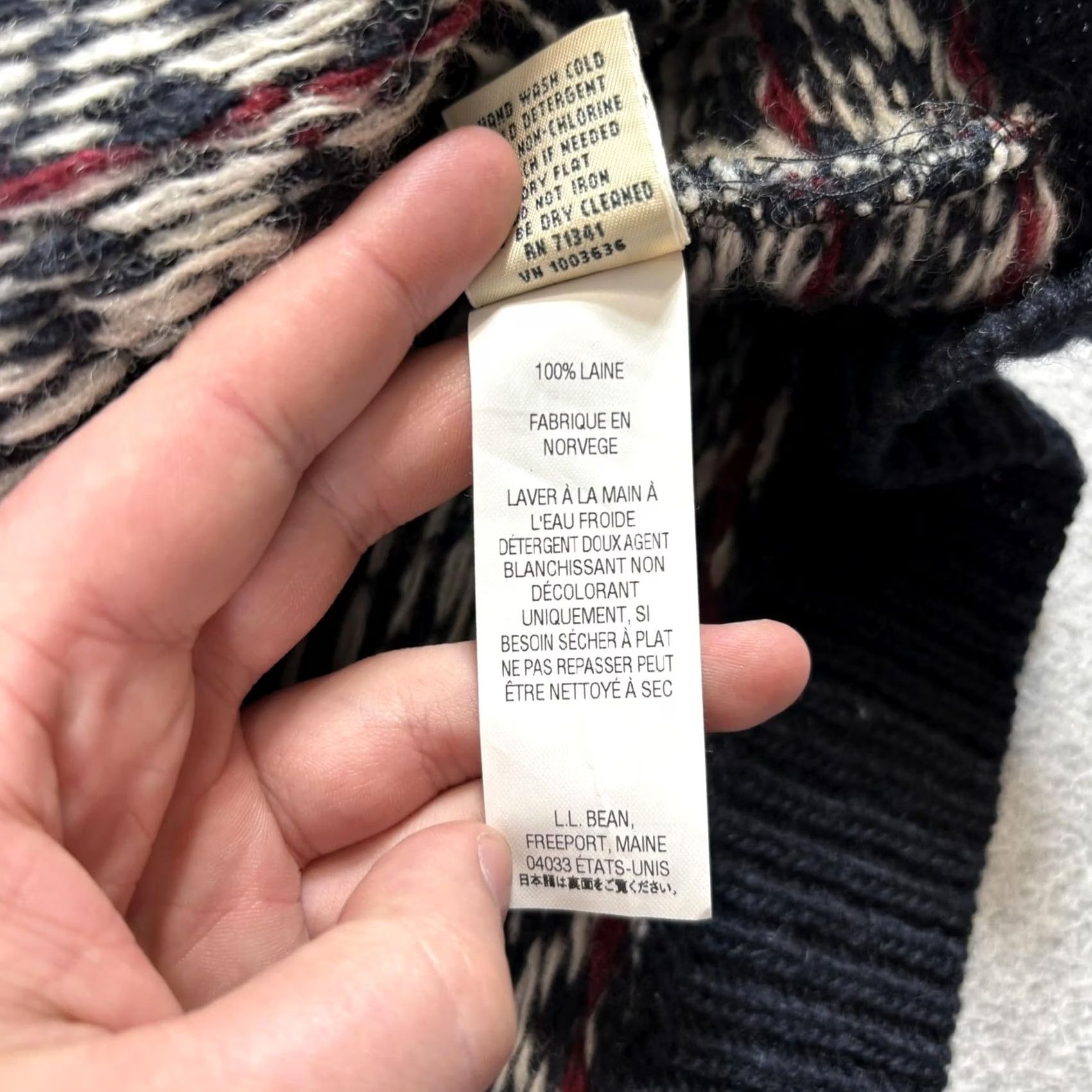 Vintage VINTAGE LL Bean Wool Sweater Men XL Blue Fair Isle Cardigan Norway Heavyweight Heritage Size US XL / EU 56 / 4 - 5 Thumbnail