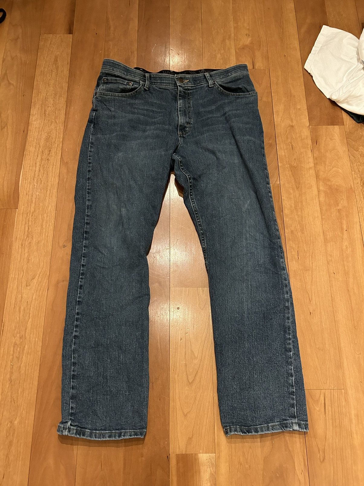 Vintage × Wrangler Vintage Faded Wrangler Jeans Size US 34 / EU 50 - 1 Thumbnail