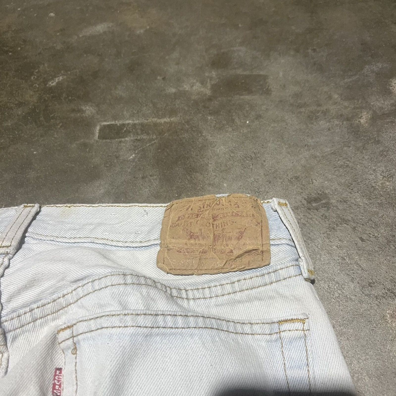 Levi's × Vintage Vintage 80s Levi's 501 Light Wash Straight Leg Jeans 31x31 Size US 31 - 4 Thumbnail