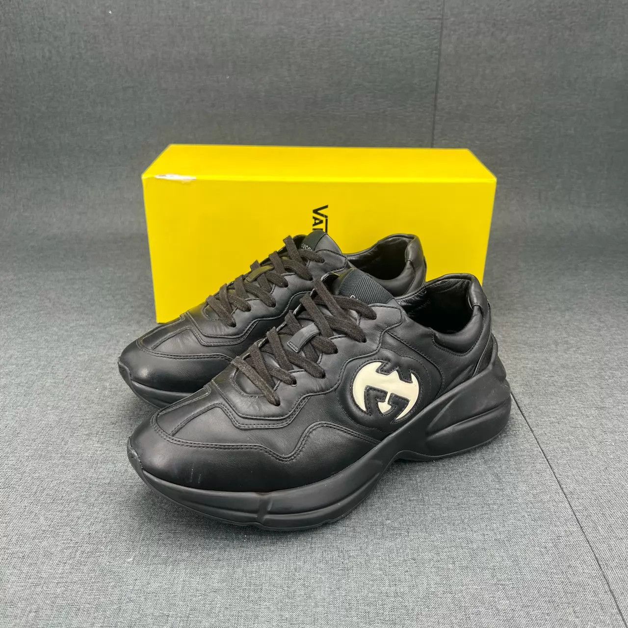 Gucci GUCCI Rhyton Black White Bat 6.5 New Size US 6.5 / IT 36.5 - 1 Thumbnail
