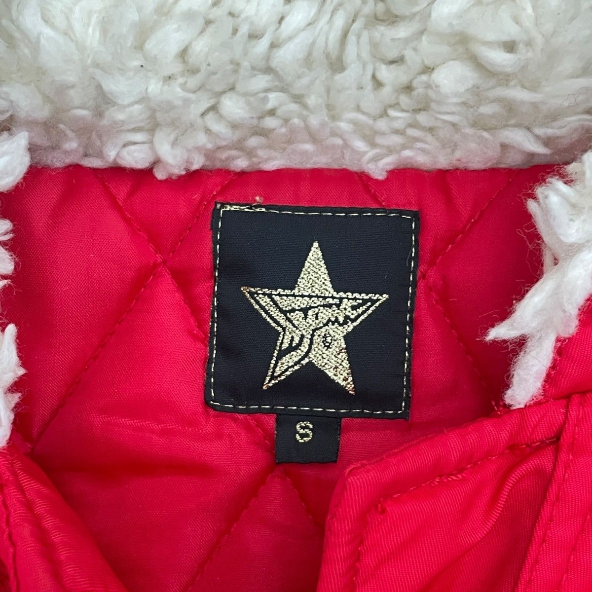 20471120 24071120 Hyoma Red Nylon Fur Hood Quilted Duffle Coat Size US S / EU 44-46 / 1 - 9 Thumbnail