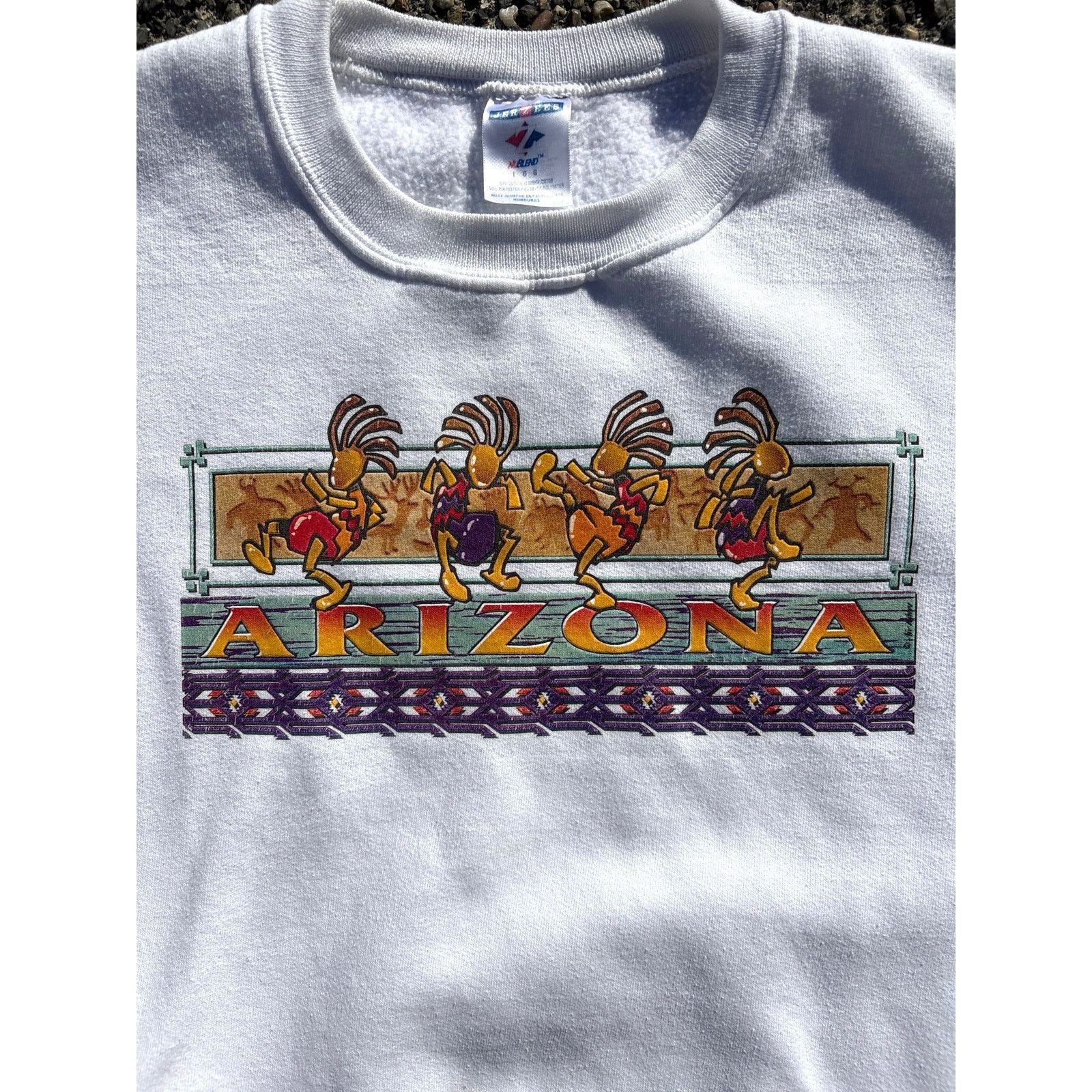 Jerzees Arizona Santa Fe Tribal Dancer crewneck white sweatshirt L Size US L / EU 52-54 / 3 - 1 Thumbnail