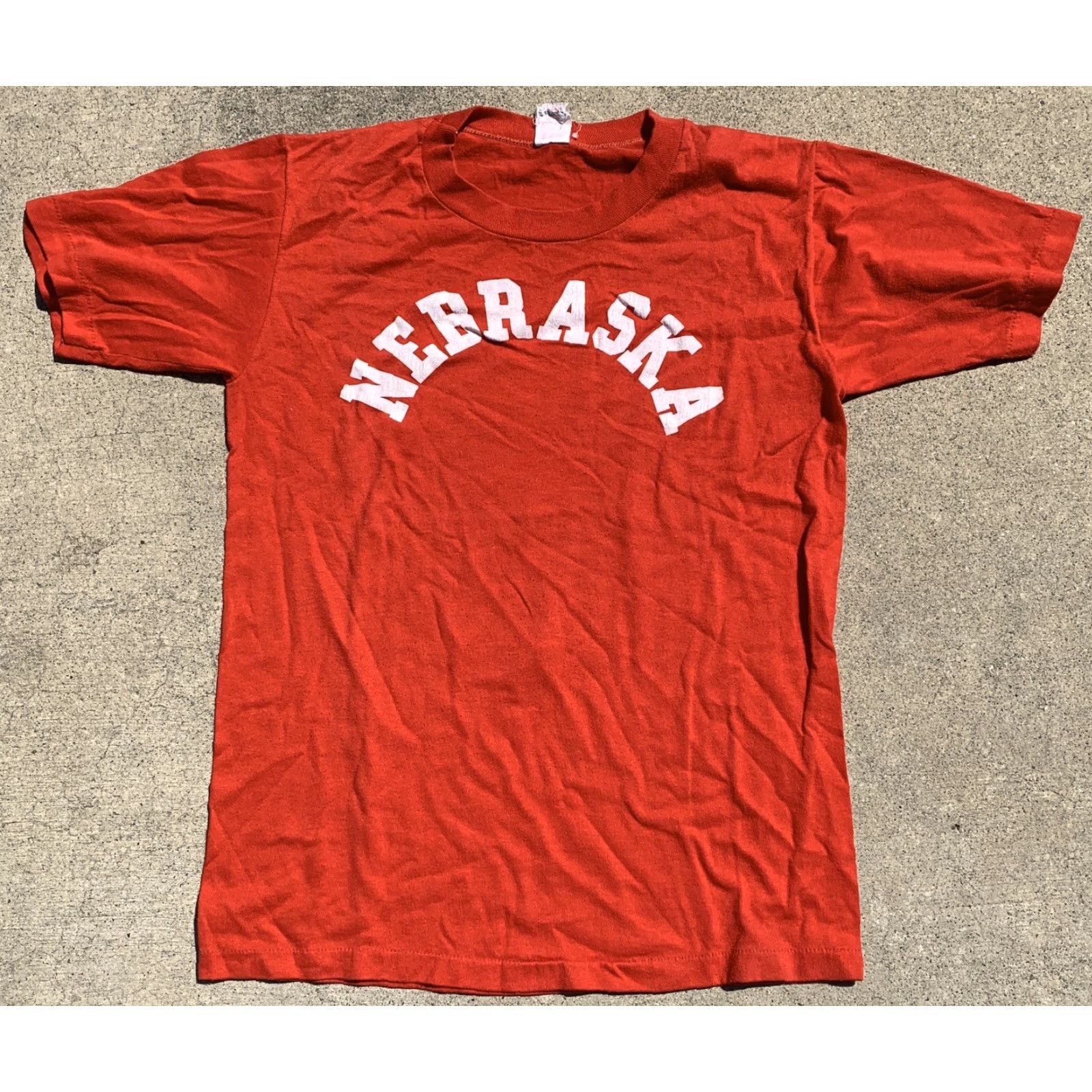 Vintage VINTAGE Nebraska Shirt M 38-40 Made In USA Single Stitch Red Men Graphic Tee 1970s Sportswear/Beach XS-? Size US M / EU 48-50 / 2 - 7 Thumbnail