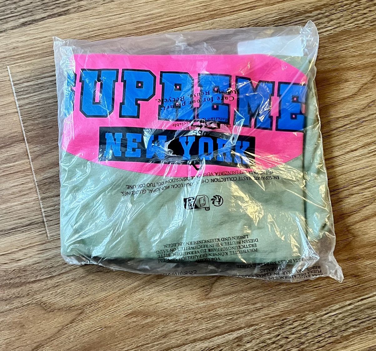 Supreme Supreme New York T-shirt Size US XL / EU 56 / 4 - 3 Thumbnail