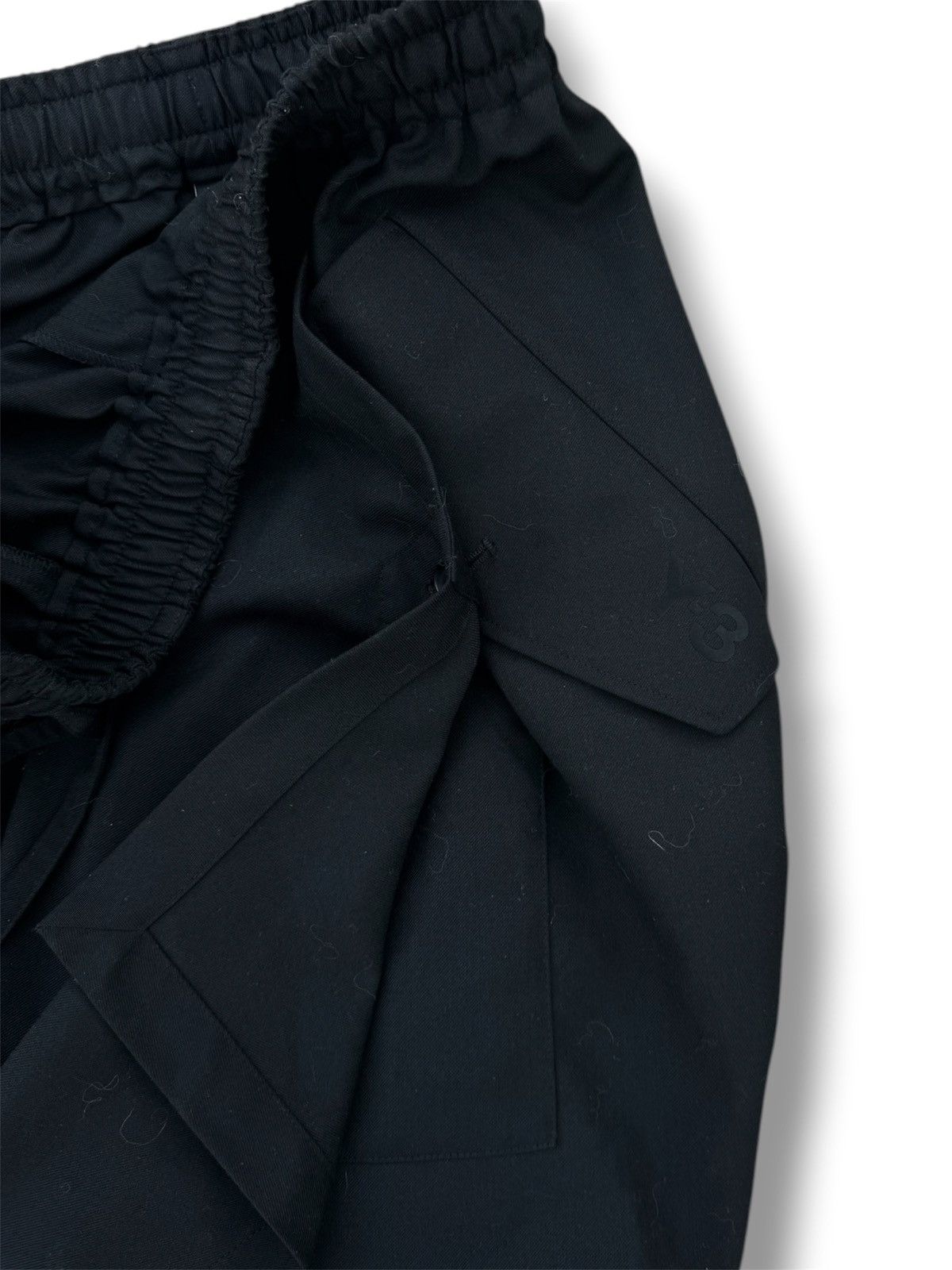 Adidas × Y-3 Adidas Y-3 W REF WO SHORTS Size US 32 / EU 48 - 5 Thumbnail