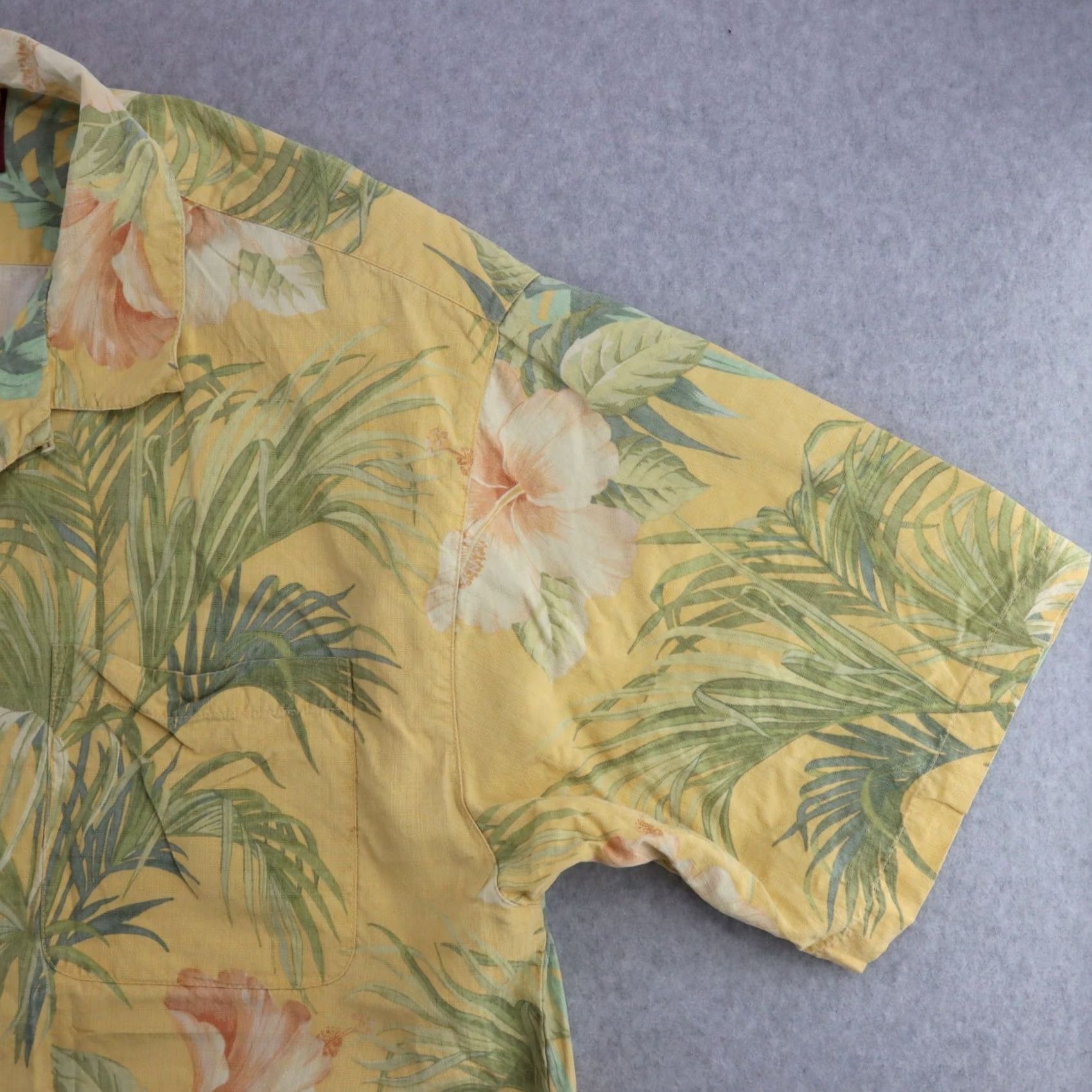 Tommy Bahama Tommy Bahama Shirt Adult XL 100% Silk Floral Print Hawaiian Yellow Hawaiian 100% Silk Floral Print Shirt Mens XL Size US XL / EU 56 / 4 - 7 Thumbnail
