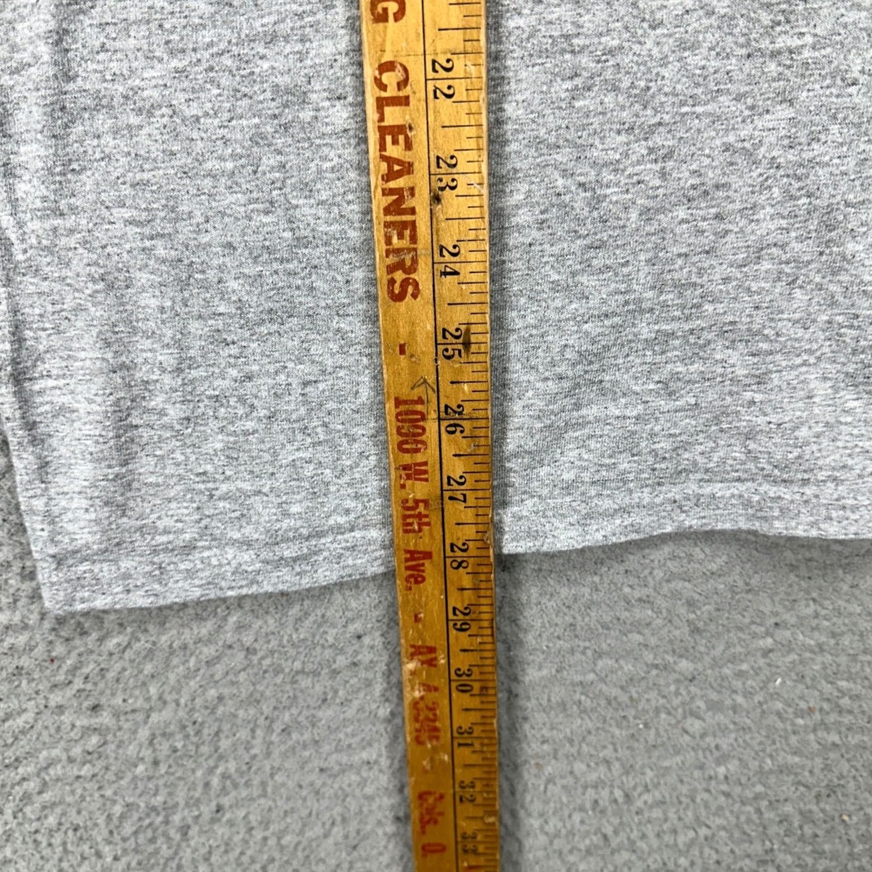 Champion Seton Hall Pirates T-Shirt Mens Large Light Gray 2024 NIT MV Sport Shirt Short Sleeve Graphic Print Crew Neck Cotton Polyester Breathable Men Clothes Size US L / EU 52-54 / 3 - 6 Thumbnail