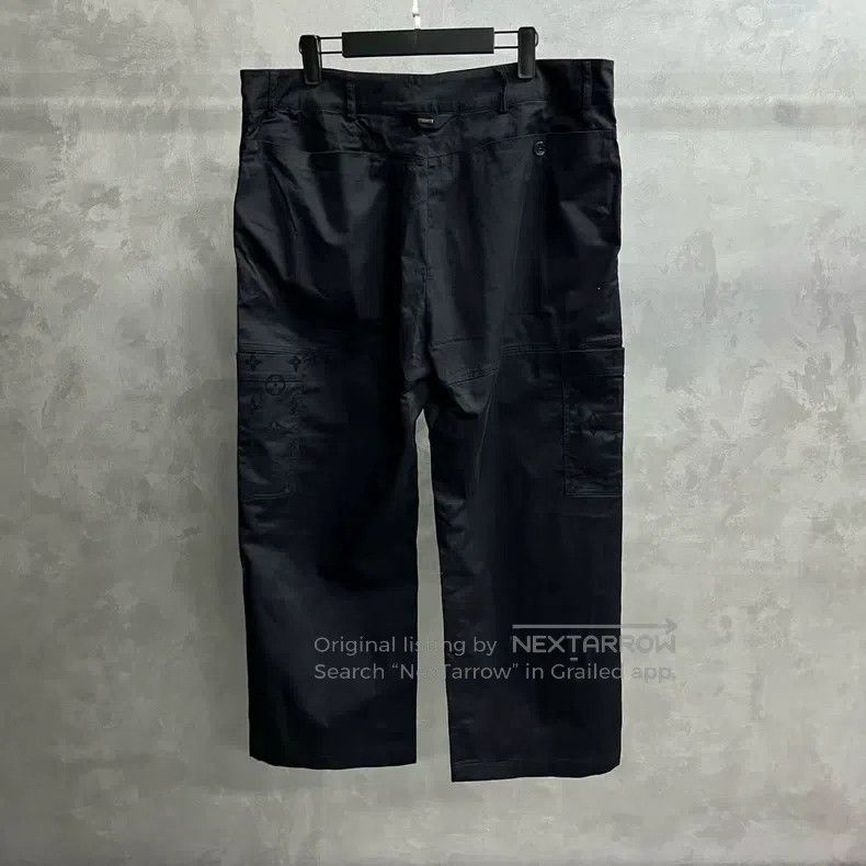 Louis Vuitton Louis Vuitton size US 56 Black Solid Twill Midrise Straight Size US 40 / EU 56 - 5 Thumbnail