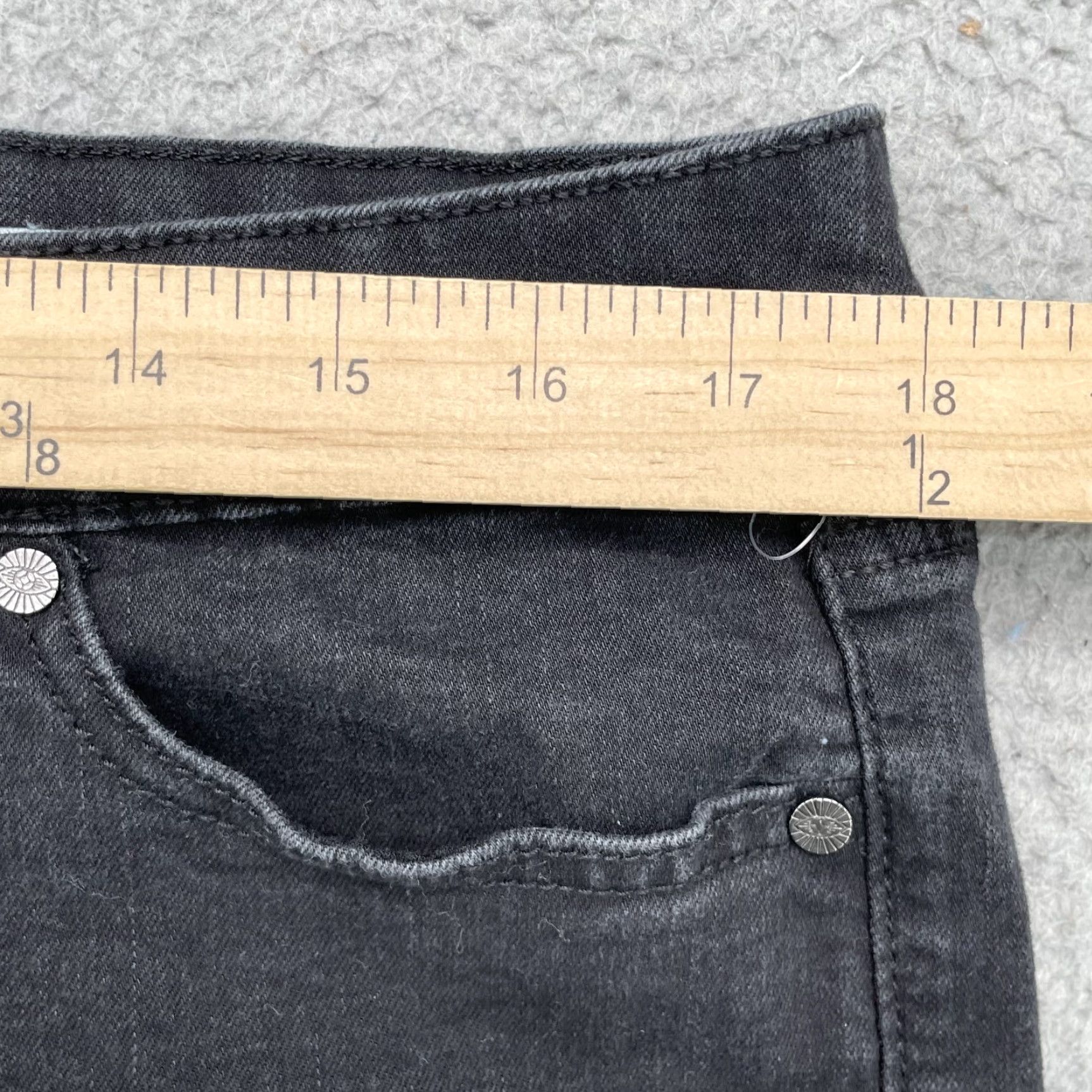 Vintage Sofia Vergara Jean Short Womens 20 Raw Hem Slim Daisy Duke 90s Rodeo Vintage N/A Size 42" / US 20 - 2 Thumbnail