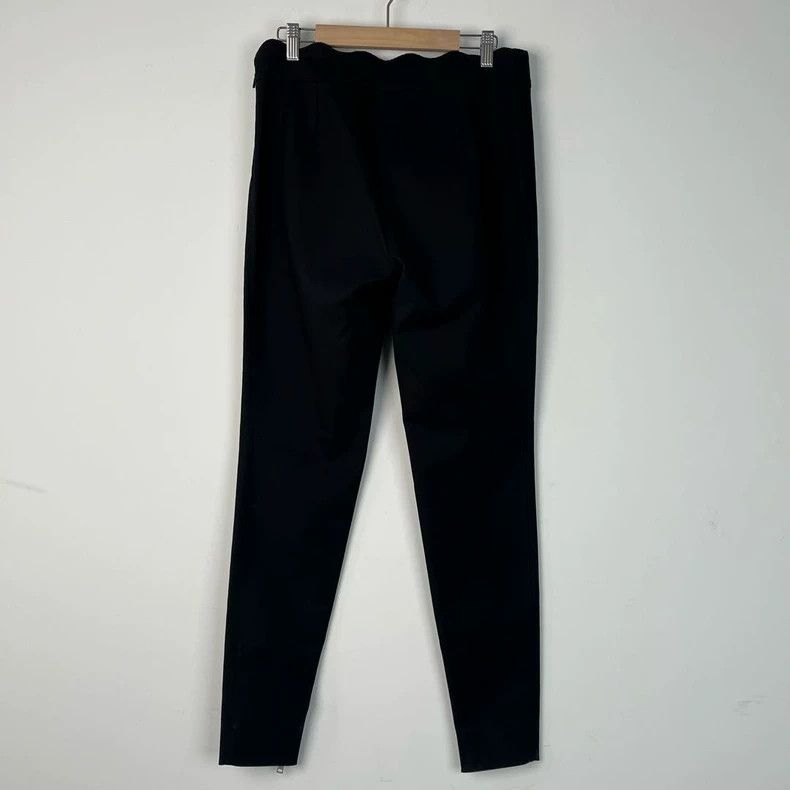 Gucci Gucci Black small foot casual pants 2503-Nextarrow Size US 26 / EU 42 - 1 Thumbnail