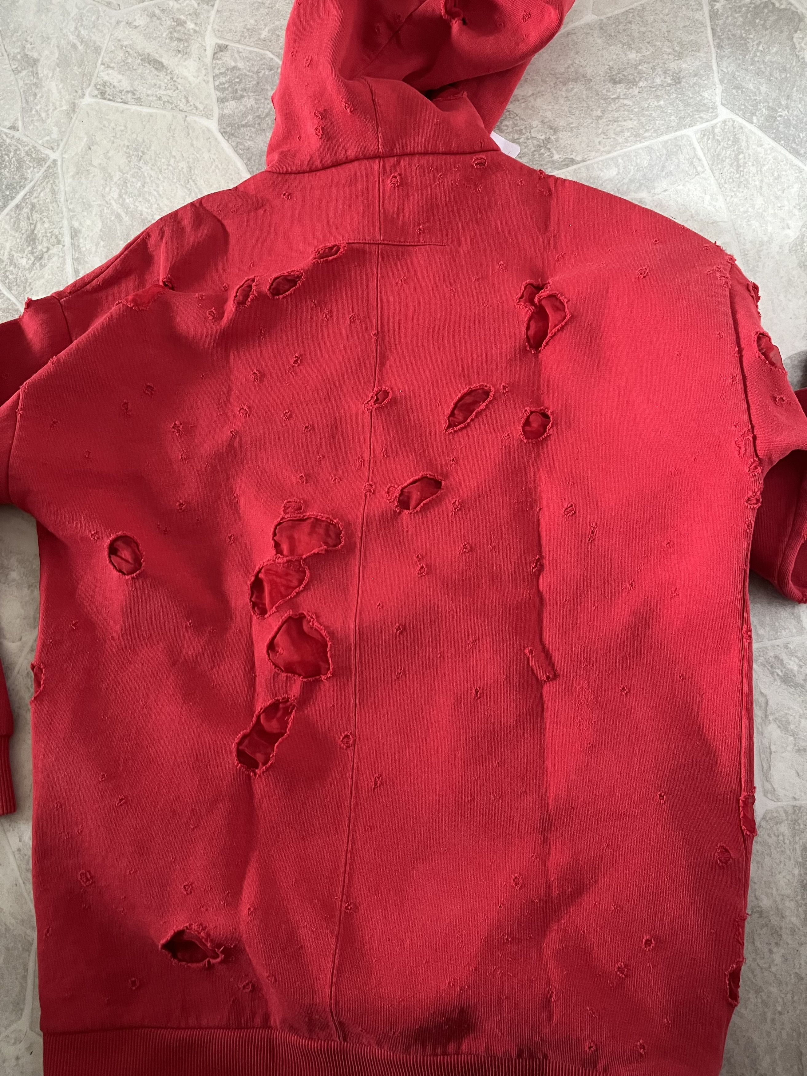 Givenchy Givenchy Red Distressed Hoodie Size US M / EU 48-50 / 2 - 8 Thumbnail
