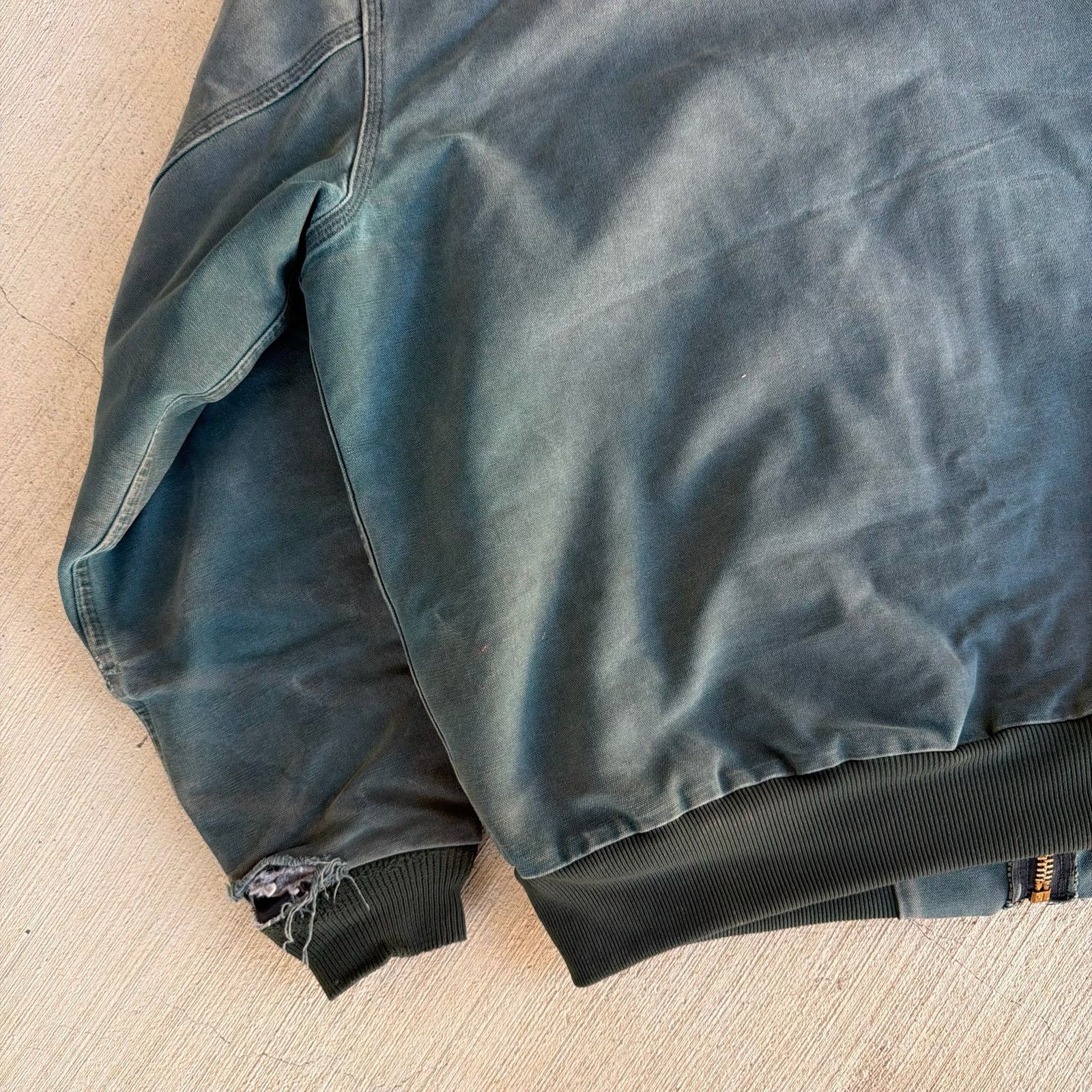 Carhartt × Vintage Carhartt J68 HTG faded green hooded work wear jacket Size US XL / EU 56 / 4 - 7 Thumbnail